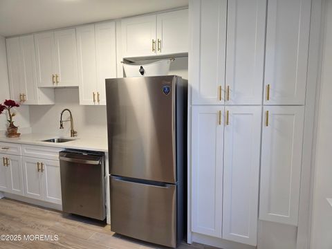 142 South Street 10B Red Bank NJ 07701