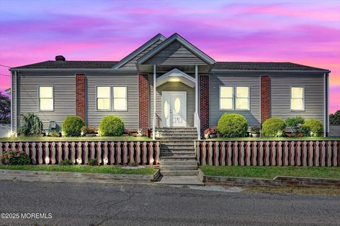 Photo of 7 John Street, Sayreville, NJ 08872 (MLS # 22529960)