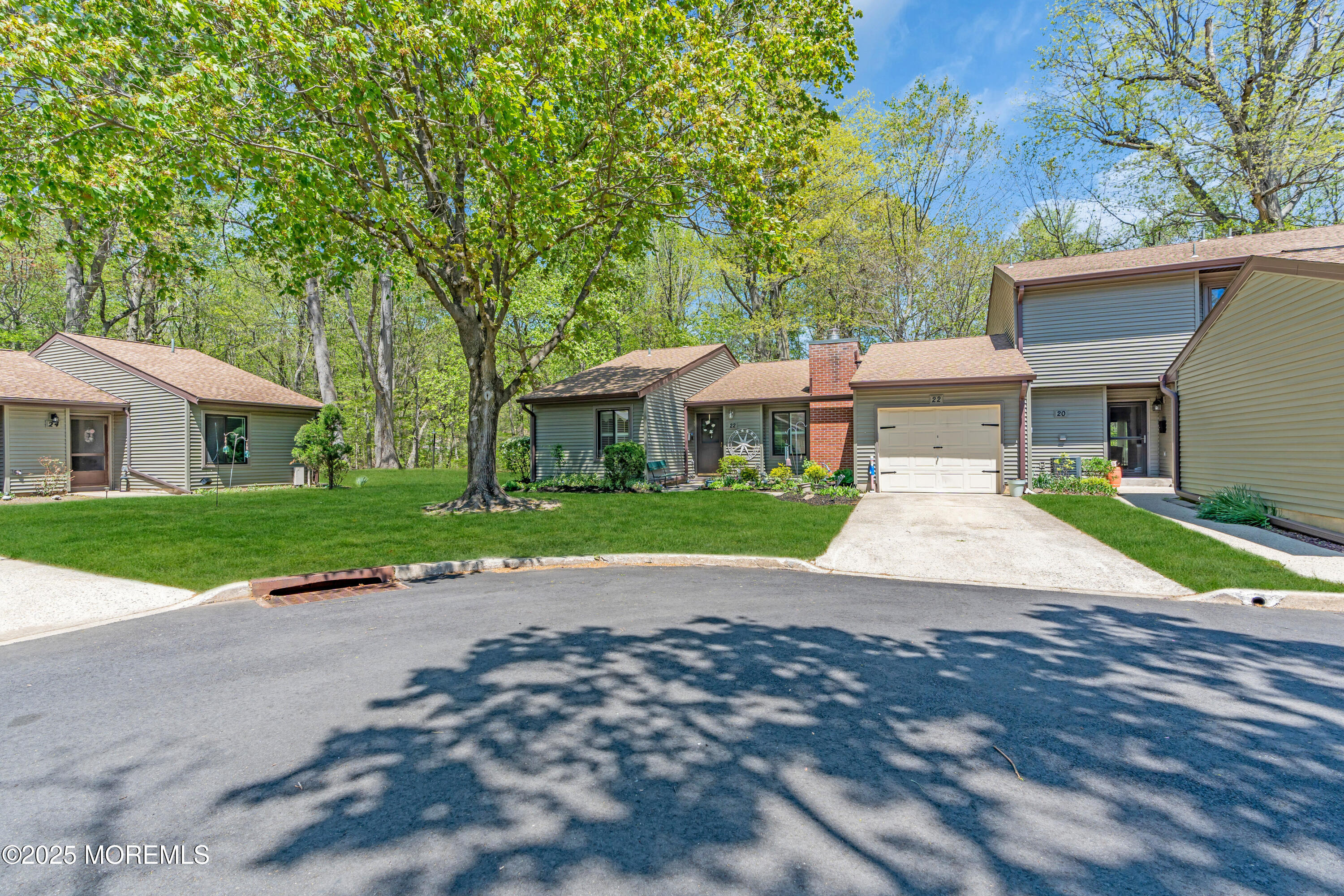 22 Andover Court, Red Bank, New Jersey image 2
