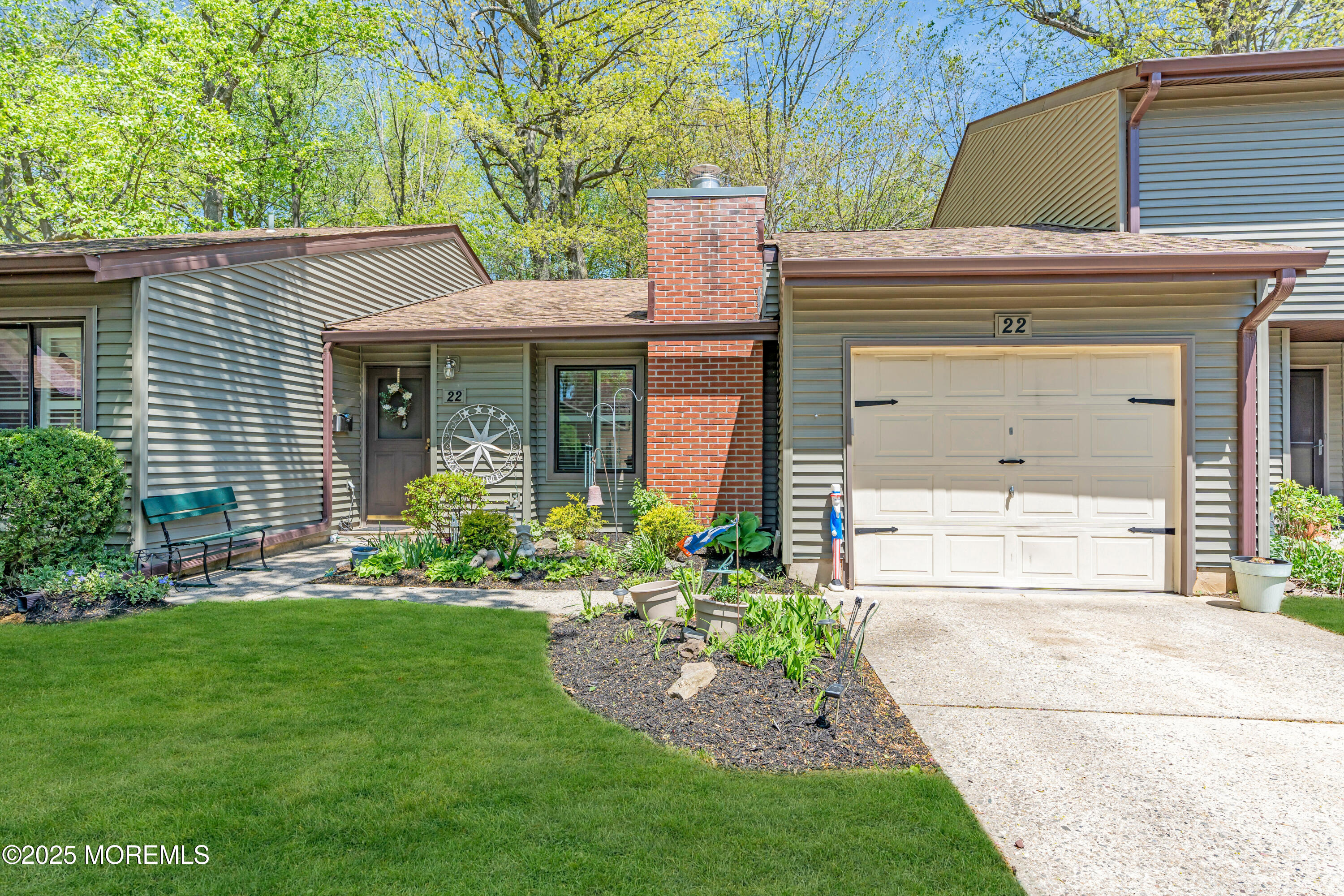 22 Andover Court, Red Bank, New Jersey image 3
