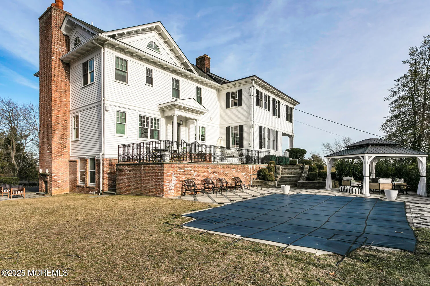 Little Silver, New Jersey 07739, United States, 5 Bedrooms Bedrooms, ,4 BathroomsBathrooms,Residential,Pending,80068