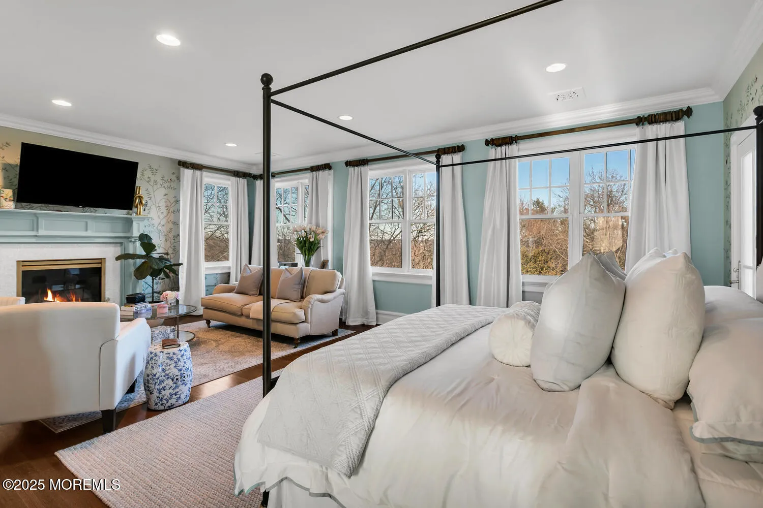 Little Silver, New Jersey 07739, United States, 5 Bedrooms Bedrooms, ,4 BathroomsBathrooms,Residential,Pending,80068