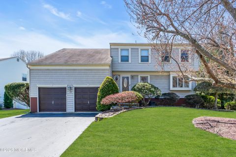 17 Devon Drive Manalapan NJ 07726