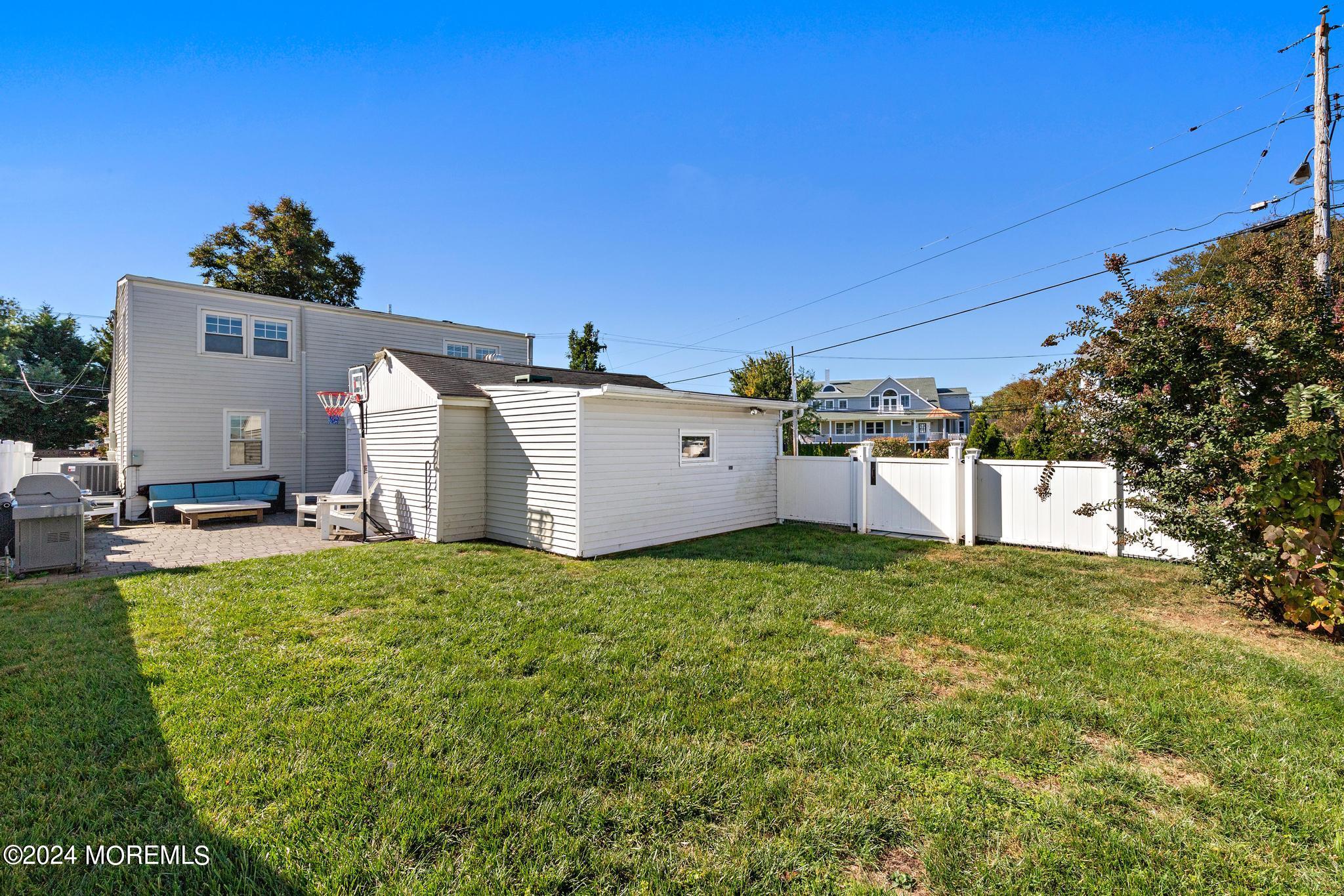 41 Wesley Street, Monmouth Beach, New Jersey image 35