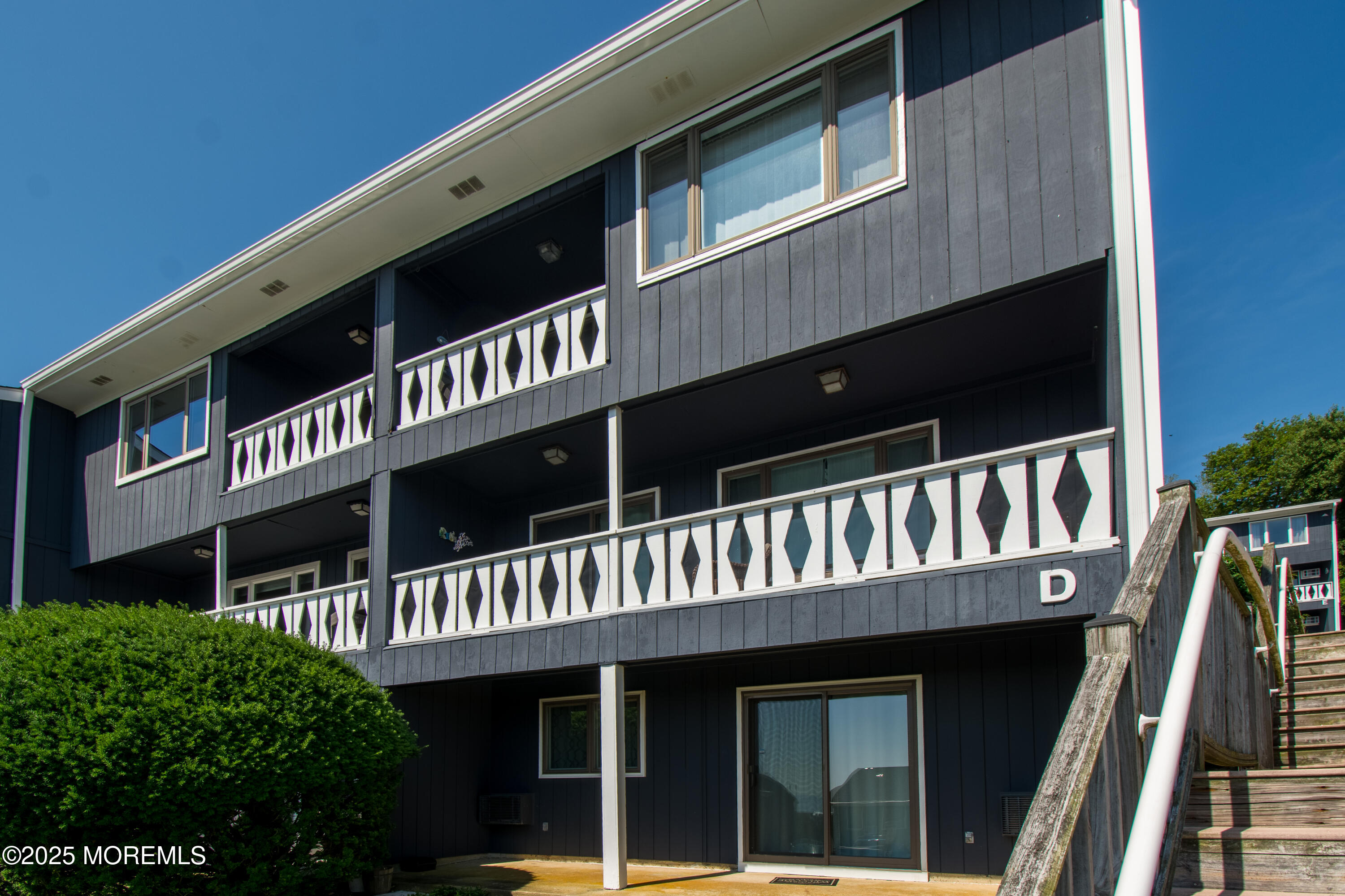 D3 Twin Light Terrace D3