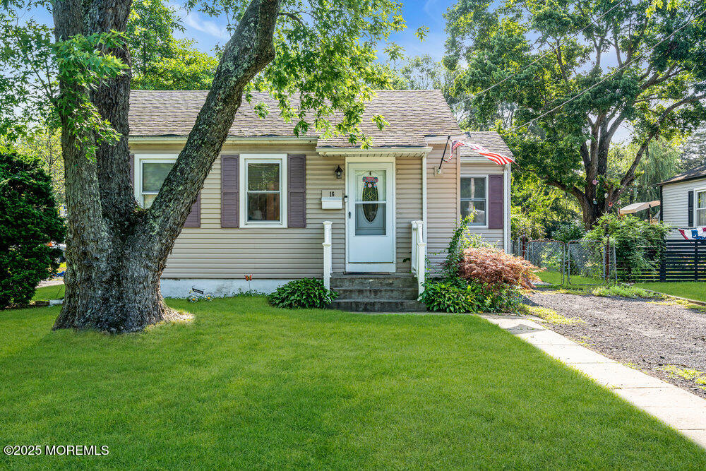 16 Cedar Street
