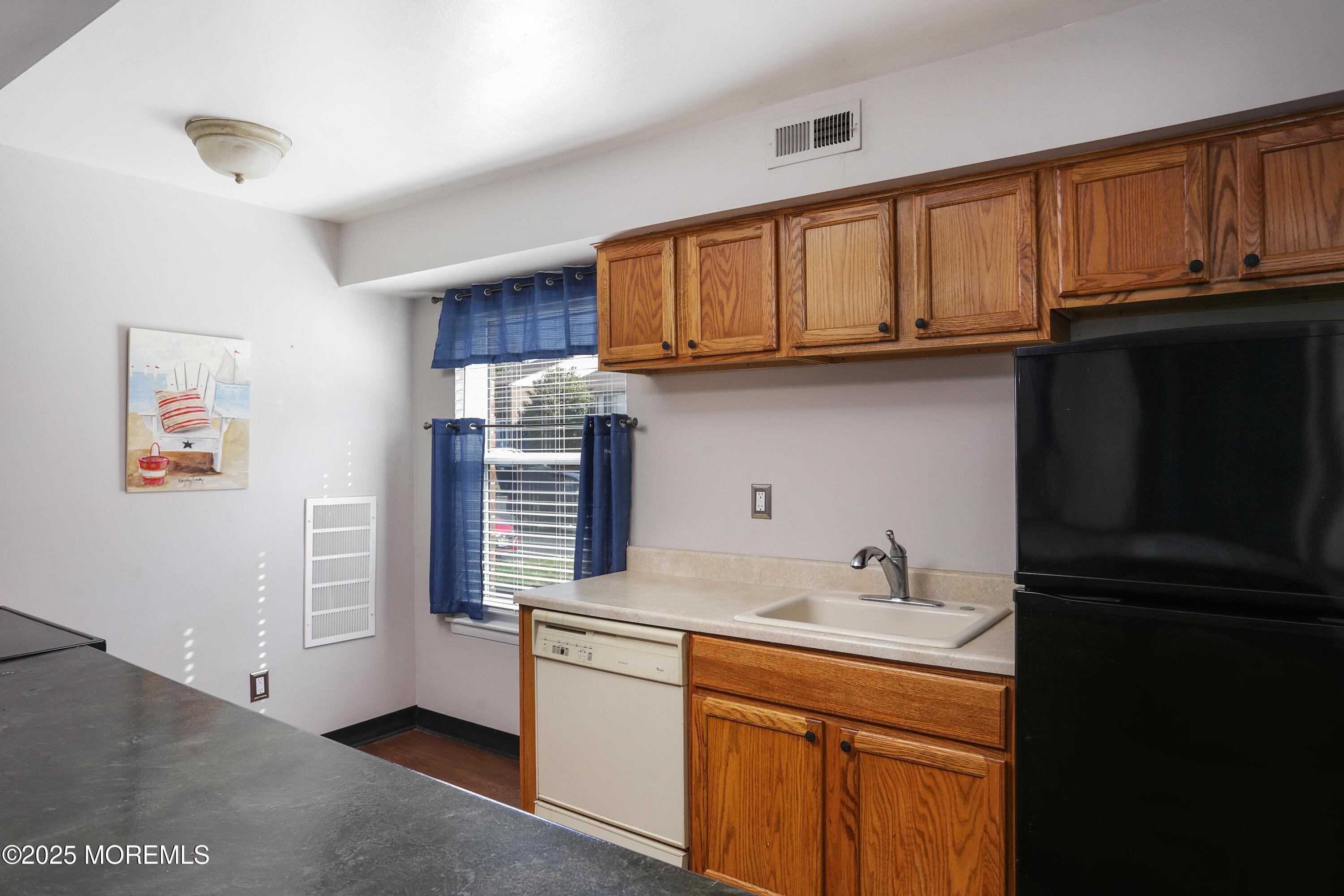 200 Portland Road C-2