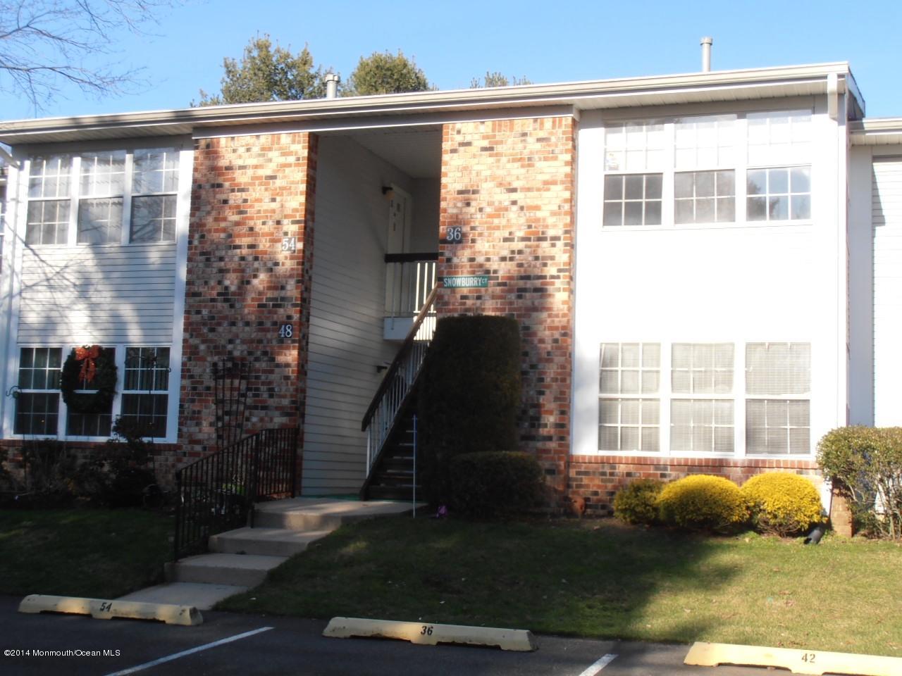 Photo 1 of 11 — 54 Snowburry Court, Middletown, NJ 07748