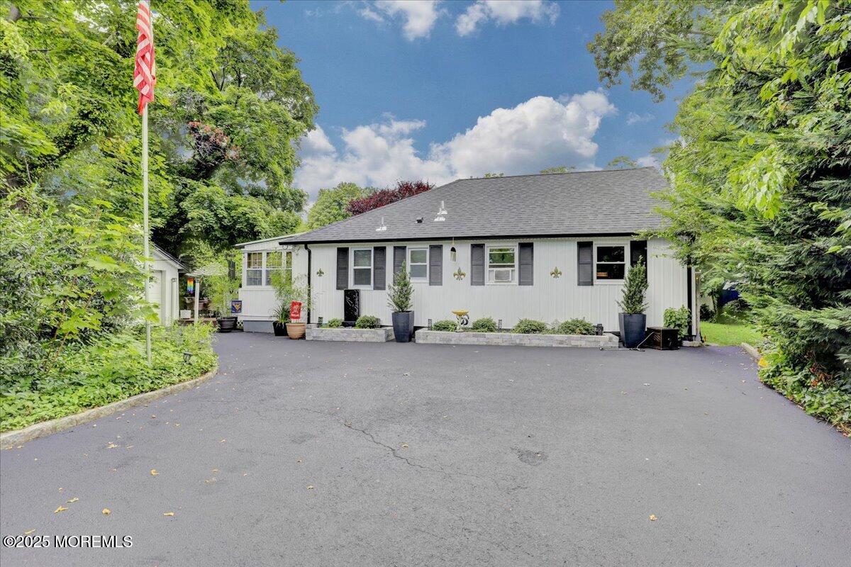 719 Ashley Avenue, Brielle, New Jersey image 4