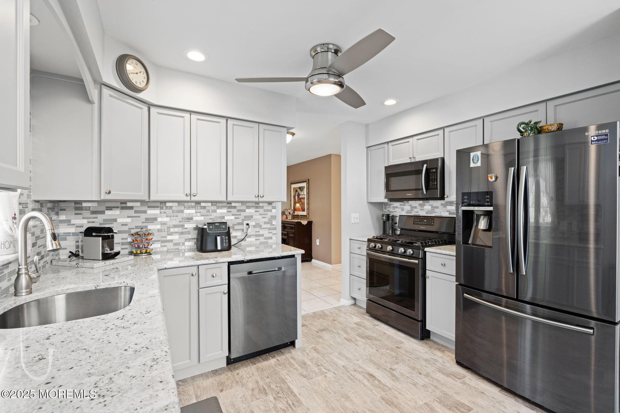 19 Dexter Lane, Jackson, New Jersey image 9