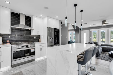 Photo of 16 Whitmore Drive, Toms River, NJ 08757 (MLS # 22601082)