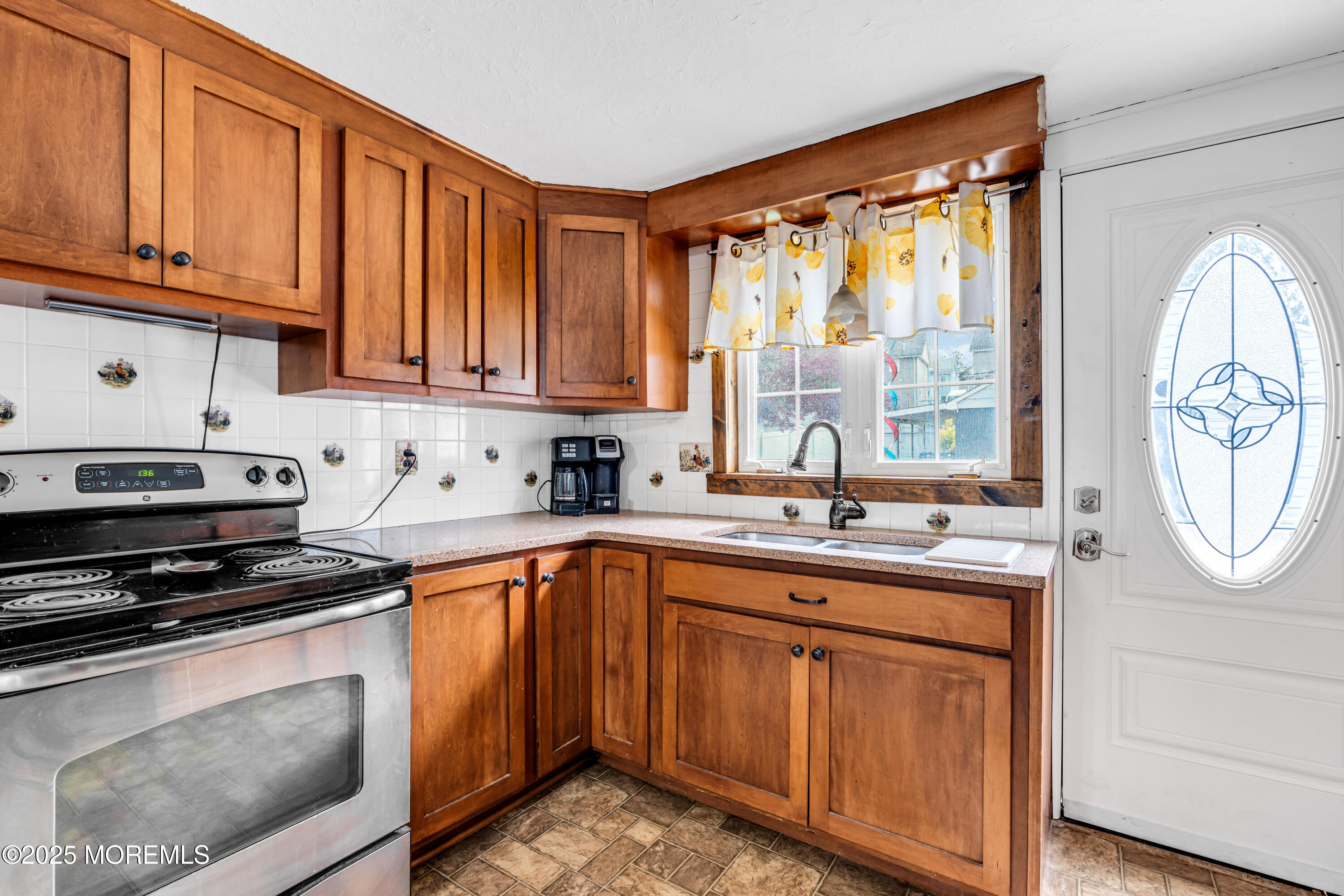 22 Hart Street, Sayreville, New Jersey image 10