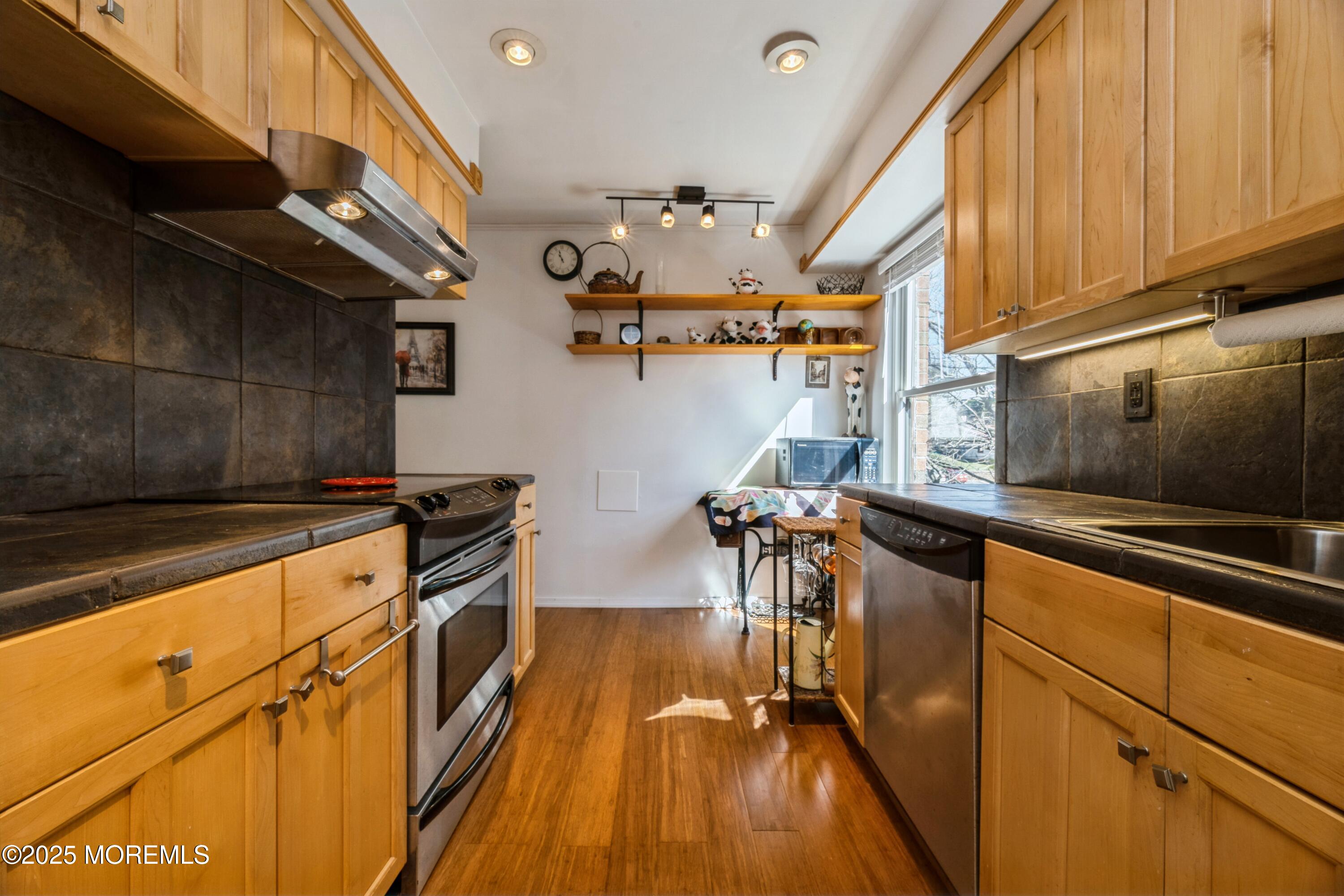 200 Portland Road #3 D, Highlands, New Jersey image 21