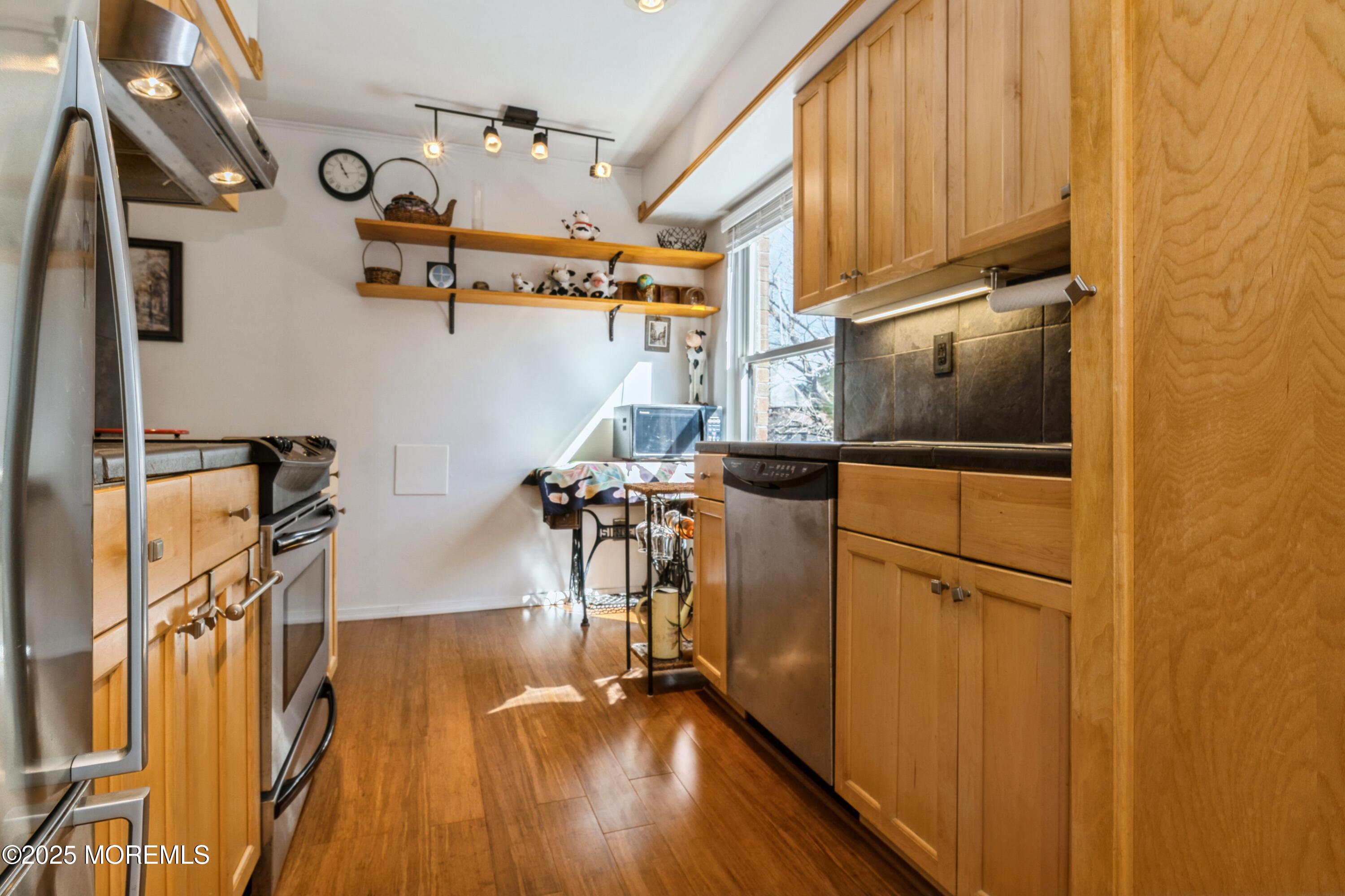 200 Portland Road #3 D, Highlands, New Jersey image 19