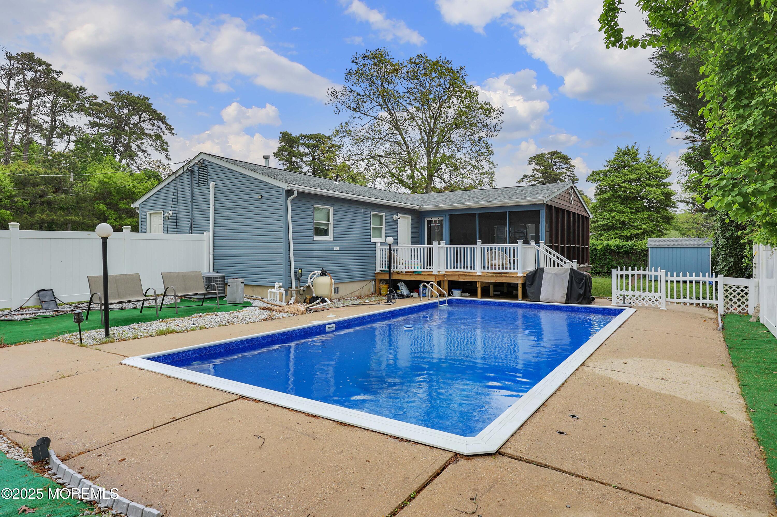 365 Central Boulevard, Bayville, New Jersey image 11