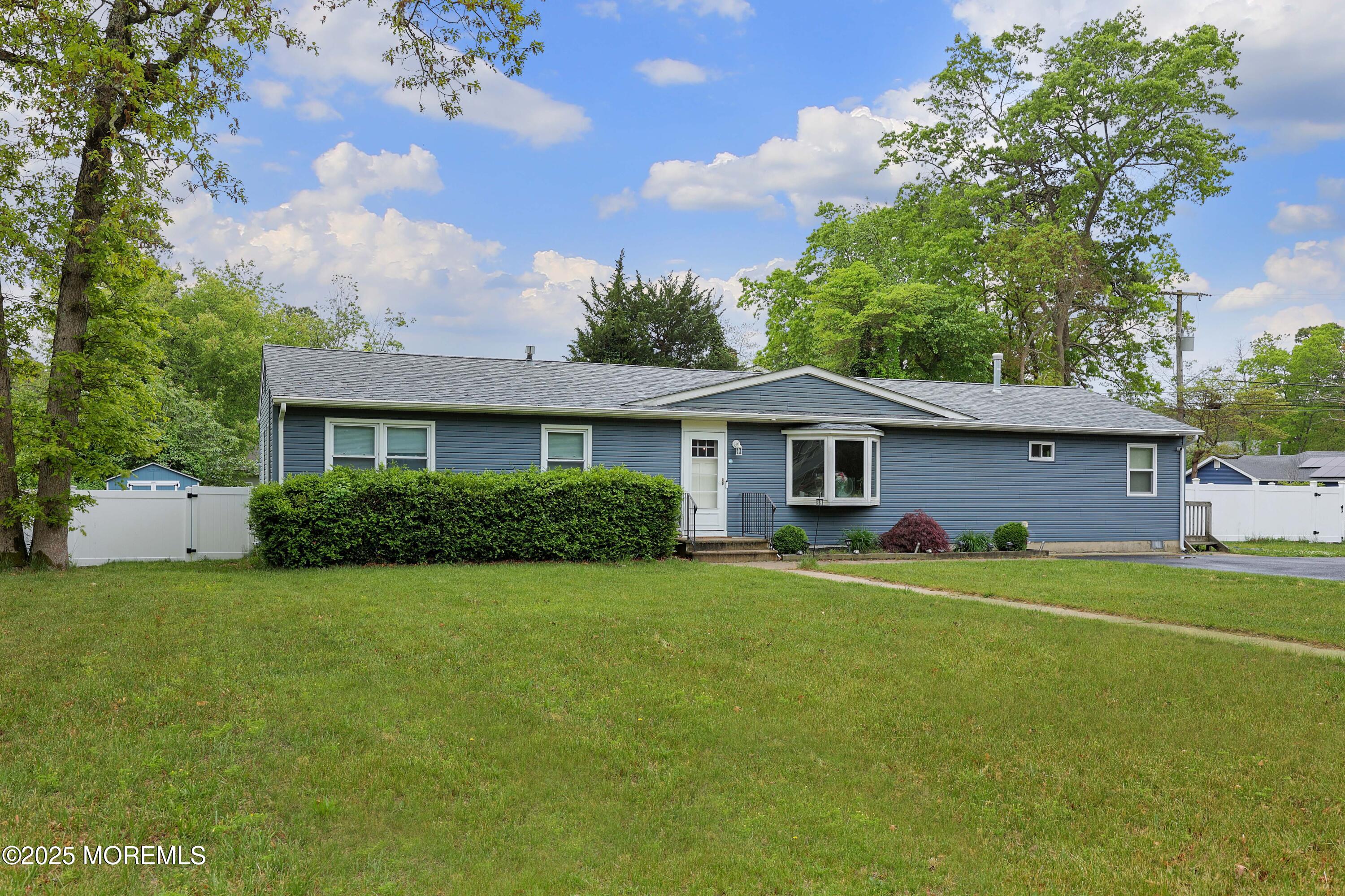 365 Central Boulevard, Bayville, New Jersey image 2