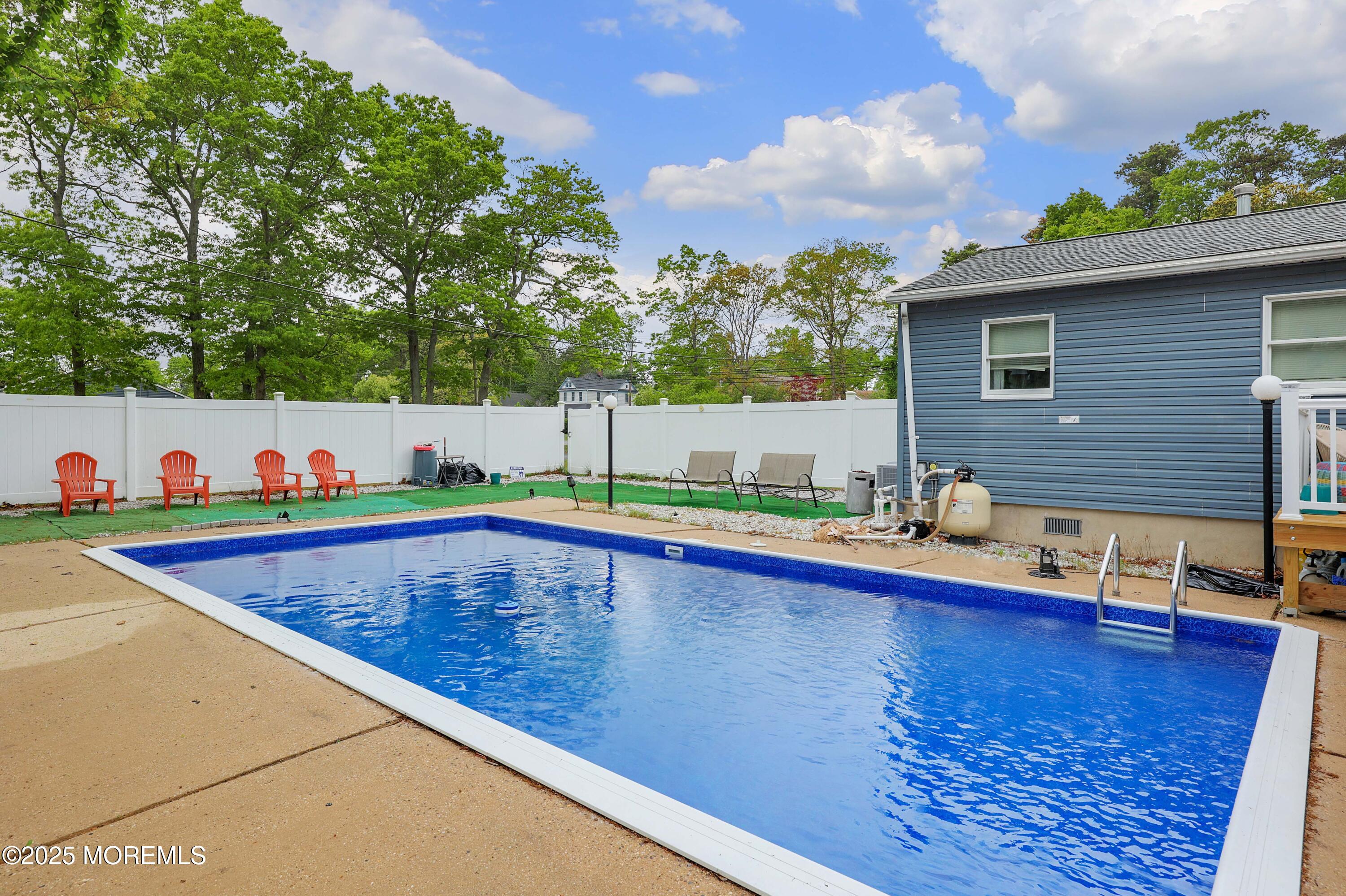 365 Central Boulevard, Bayville, New Jersey image 13