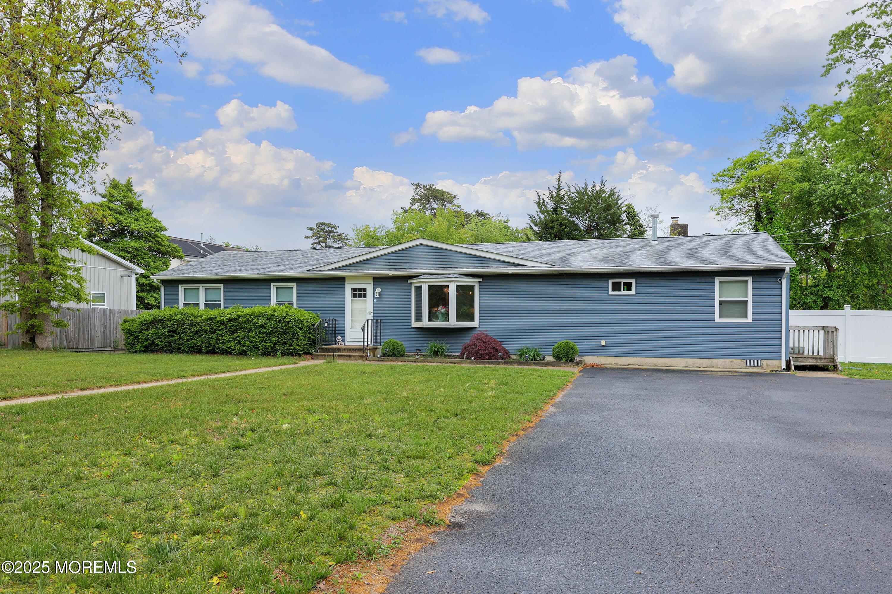 365 Central Boulevard, Bayville, New Jersey image 5