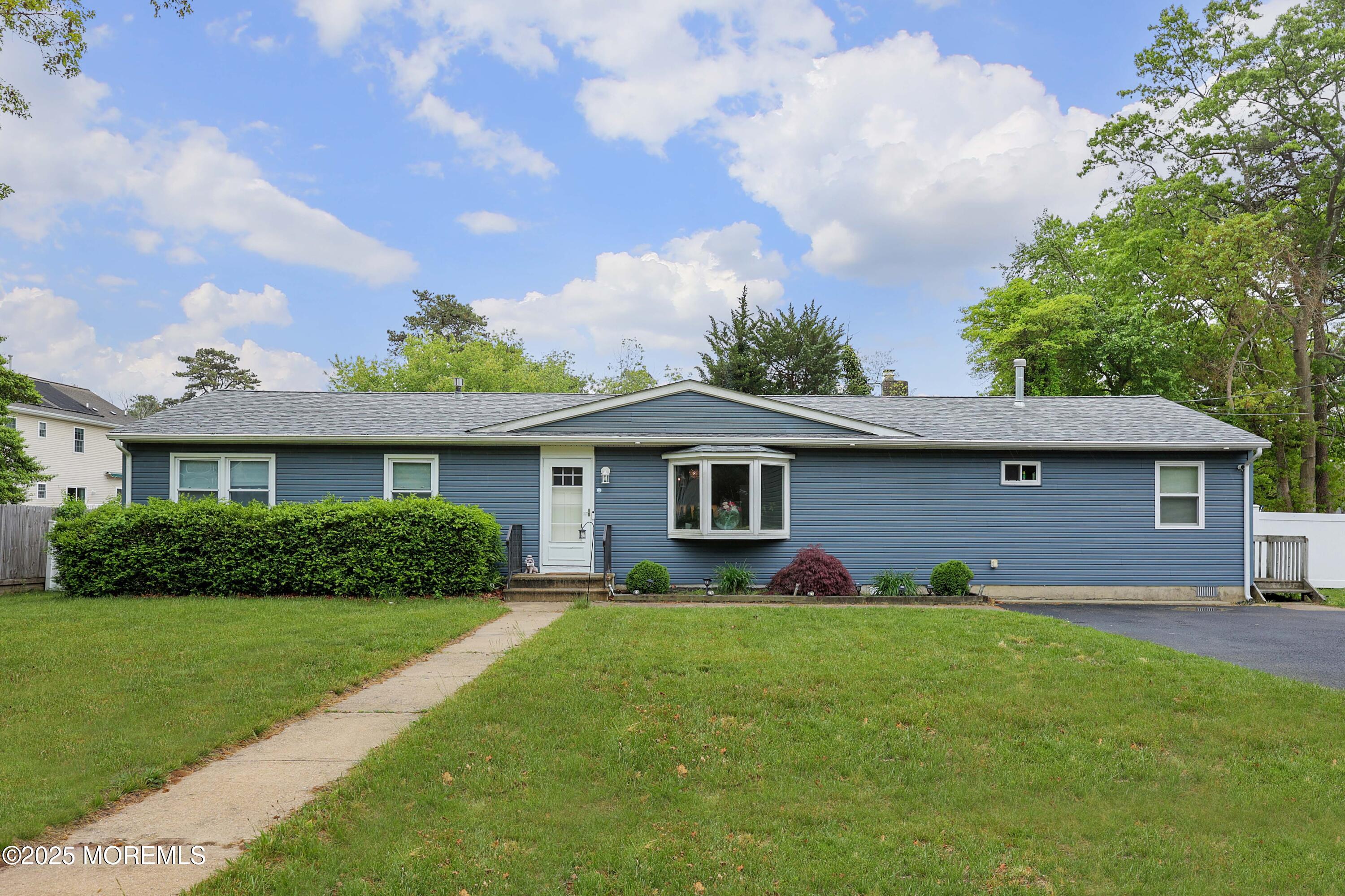 365 Central Boulevard, Bayville, New Jersey image 3