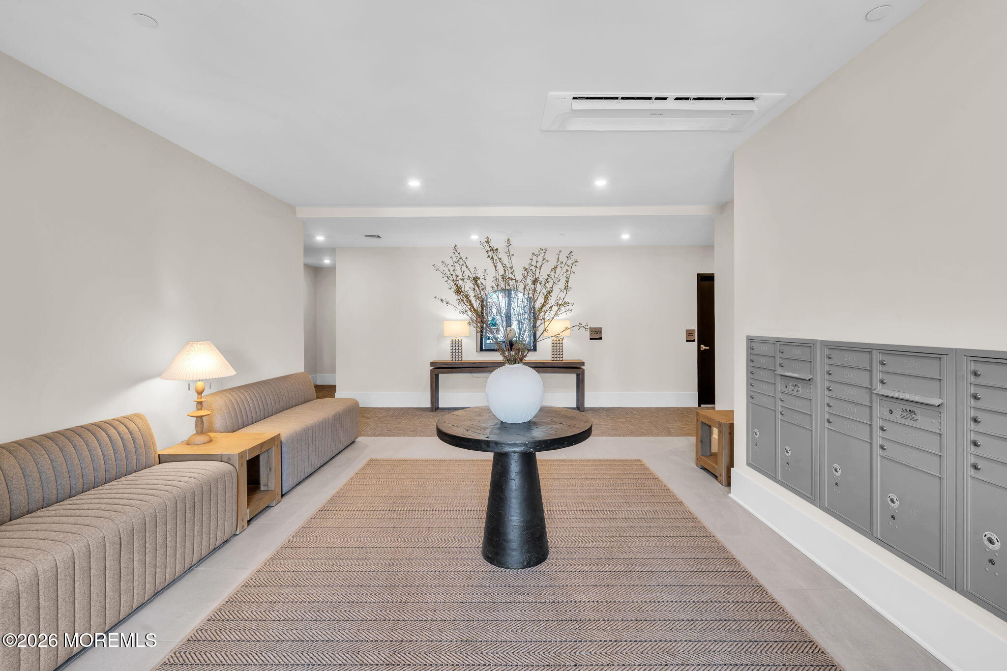 215 2nd Avenue 203
