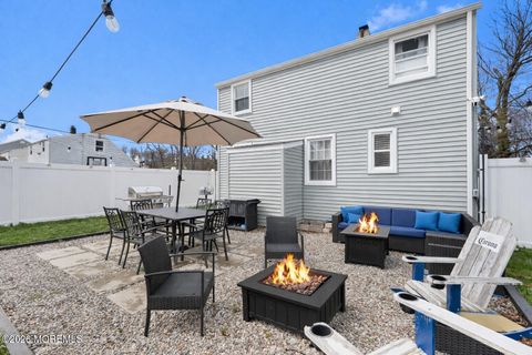 Homes For Sale - 458 S Laurel Avenue<br/> Monmouth County, Hazlet, NJ 07734