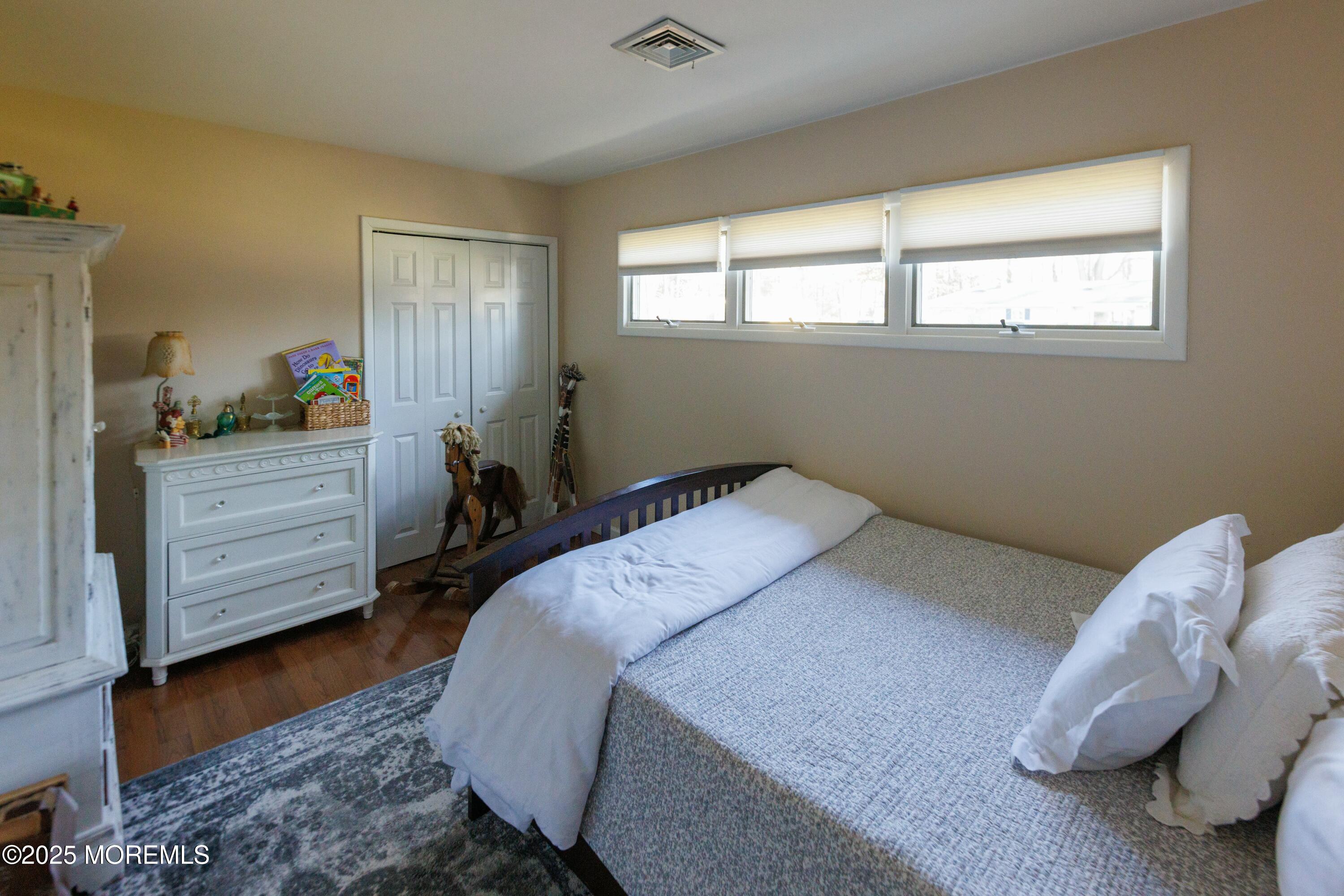 15 Branford Circle, Tinton Falls, New Jersey image 36