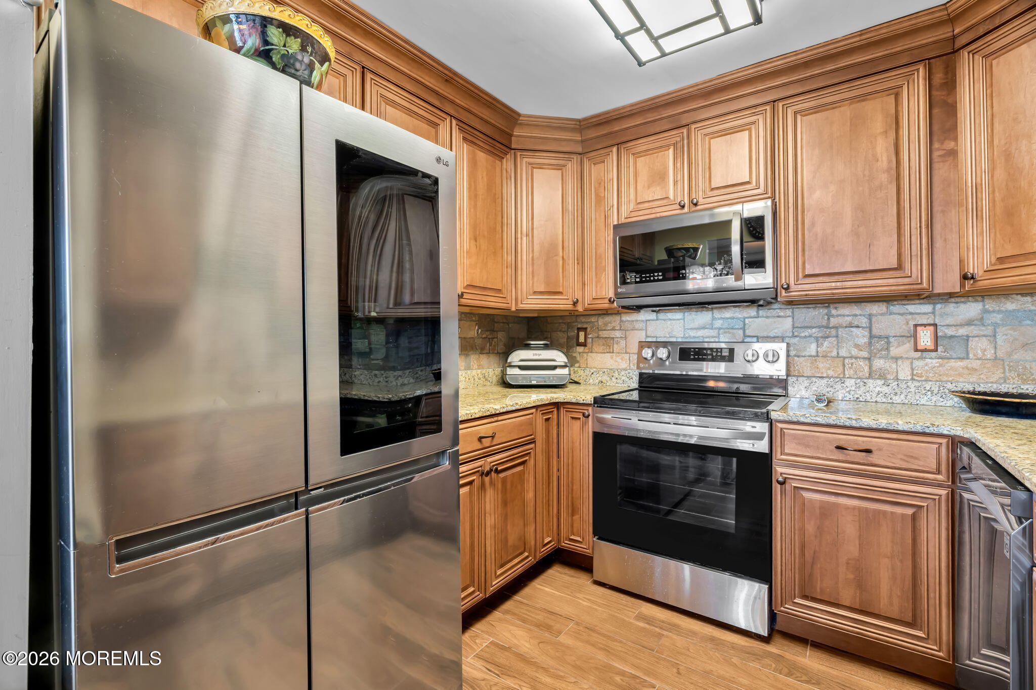 1 Scenic Drive 1105