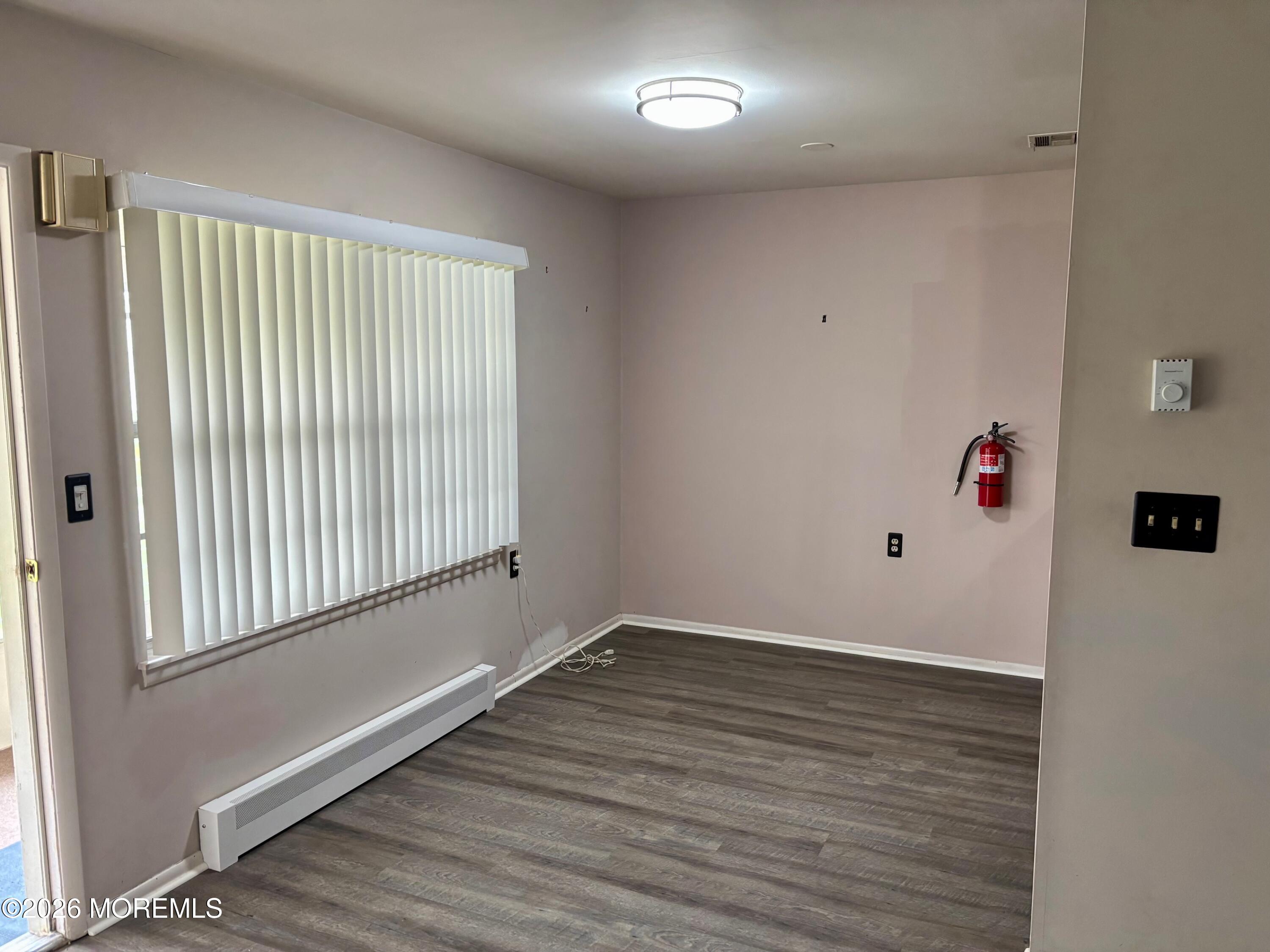 1143B Argyll Circle B