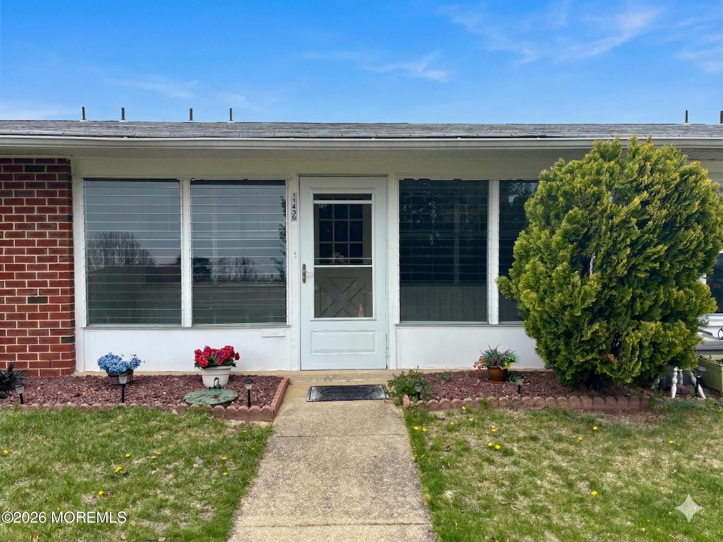 1143B Argyll Circle B