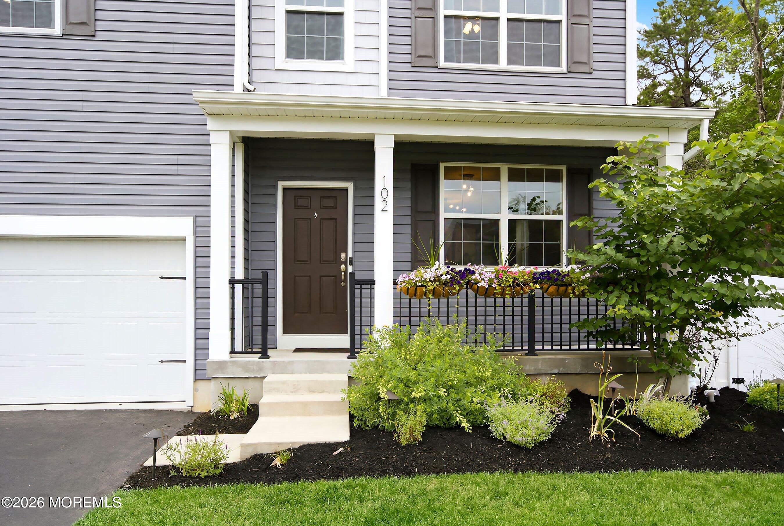 102 Windjammer Drive