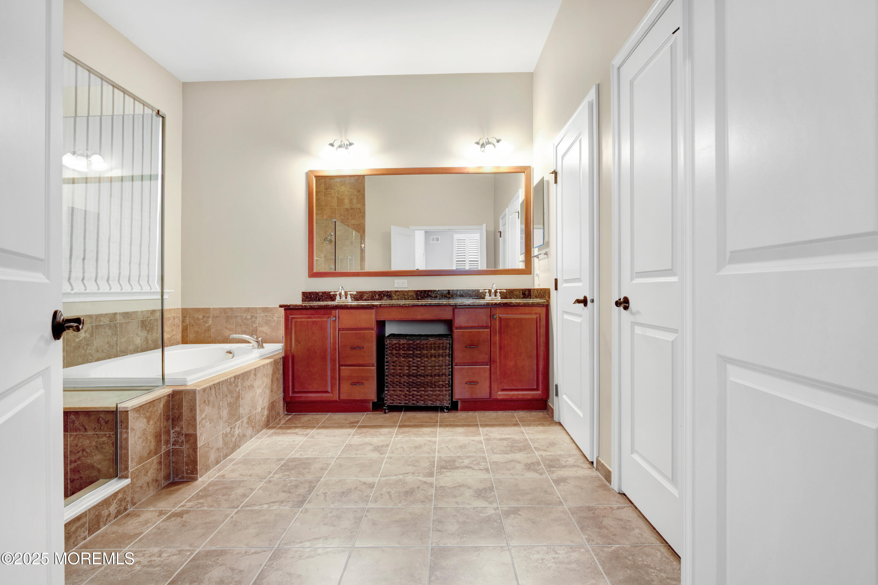 17 Legacy Court, Freehold, New Jersey image 30