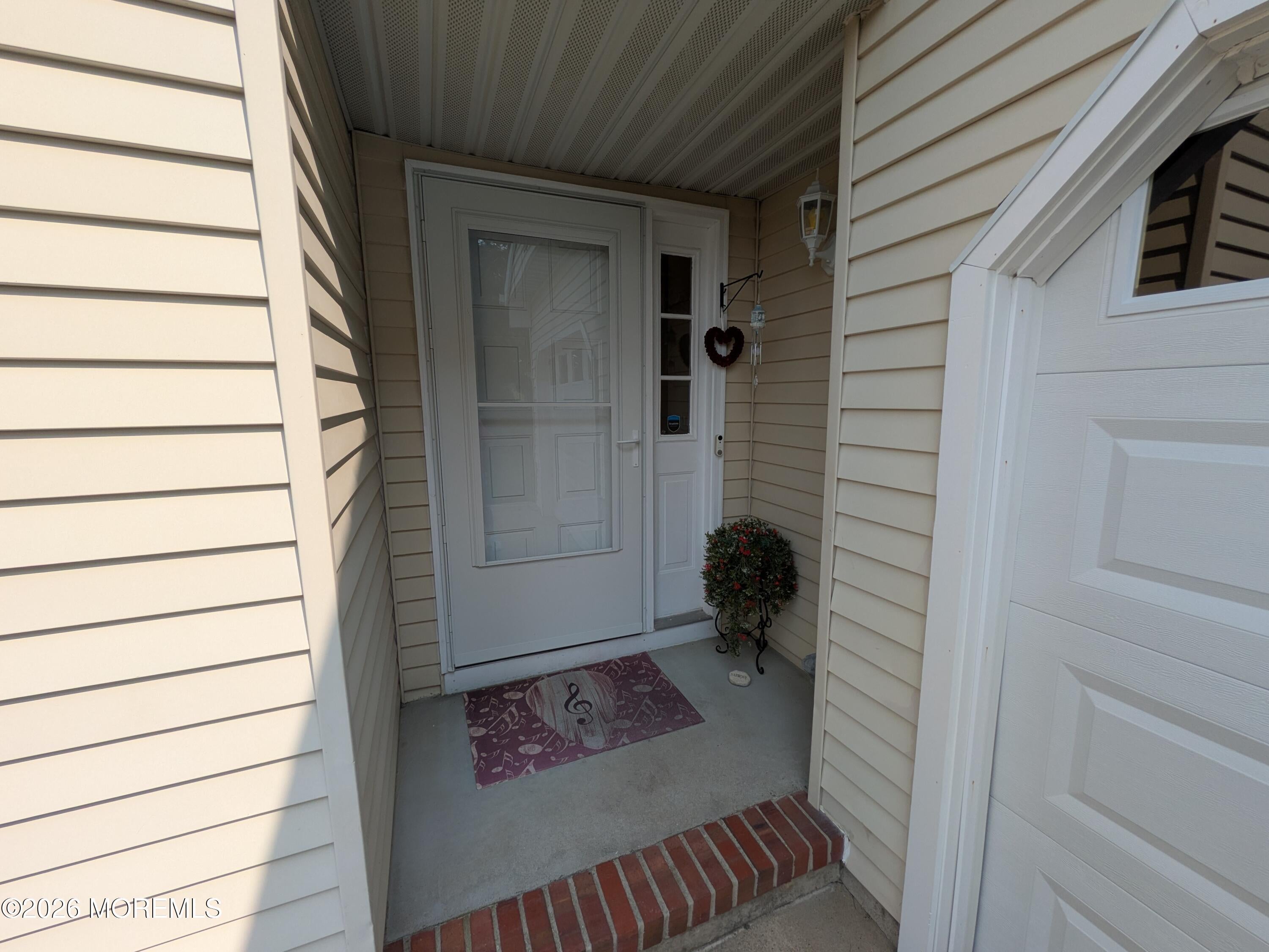 18 Maison Way