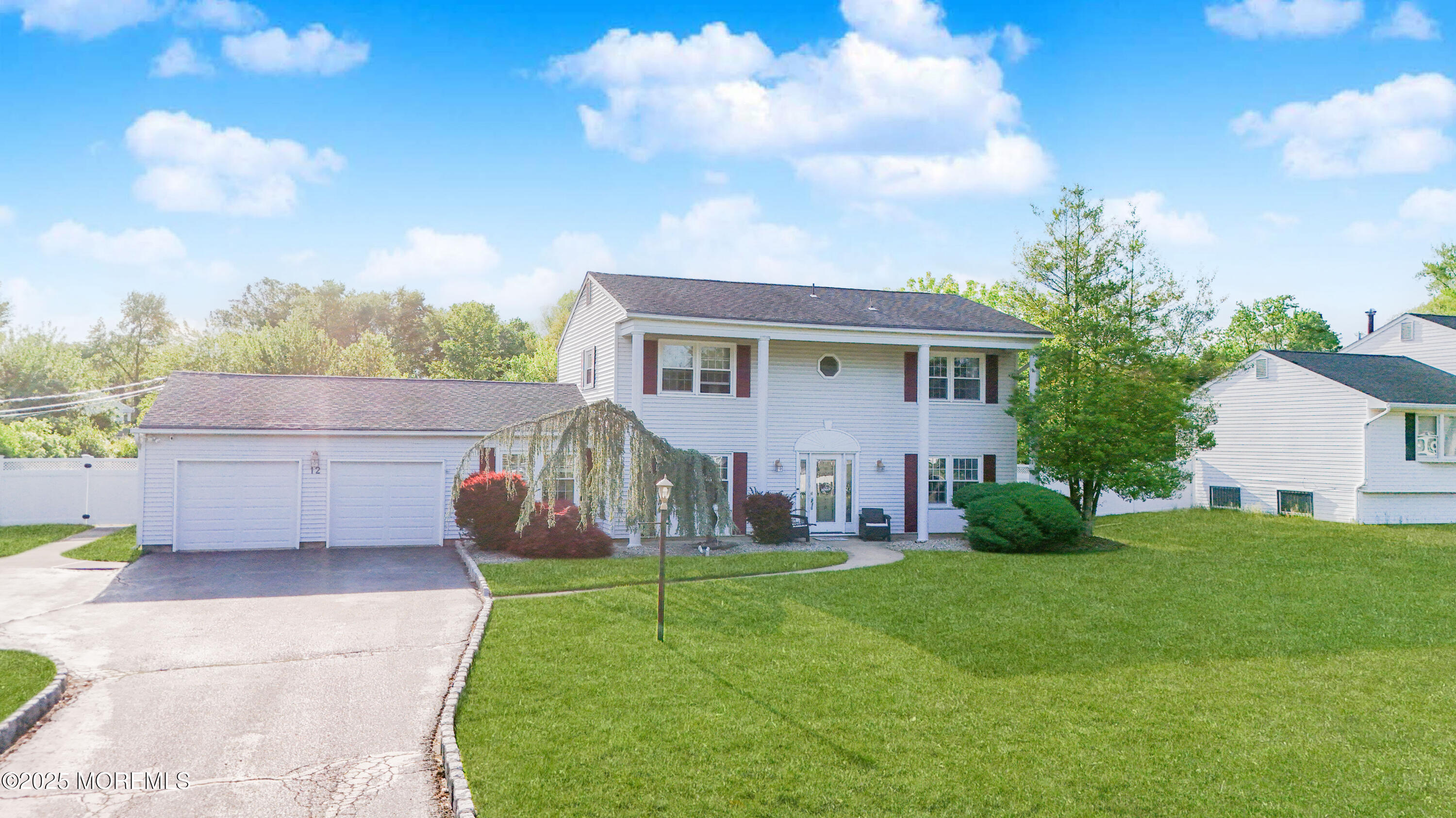 12 Lowell Road, Manalapan, New Jersey image 1