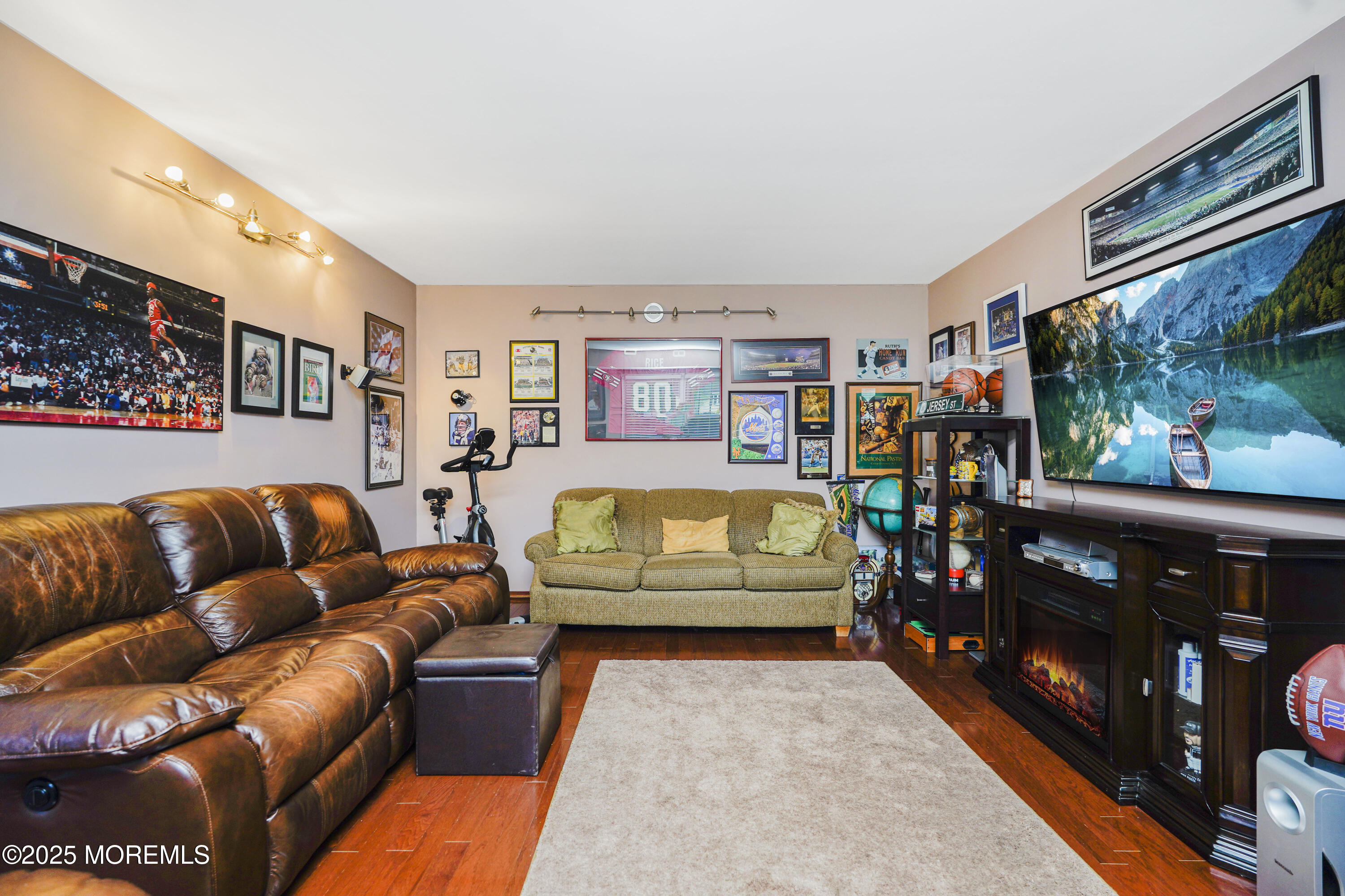 12 Lowell Road, Manalapan, New Jersey image 17