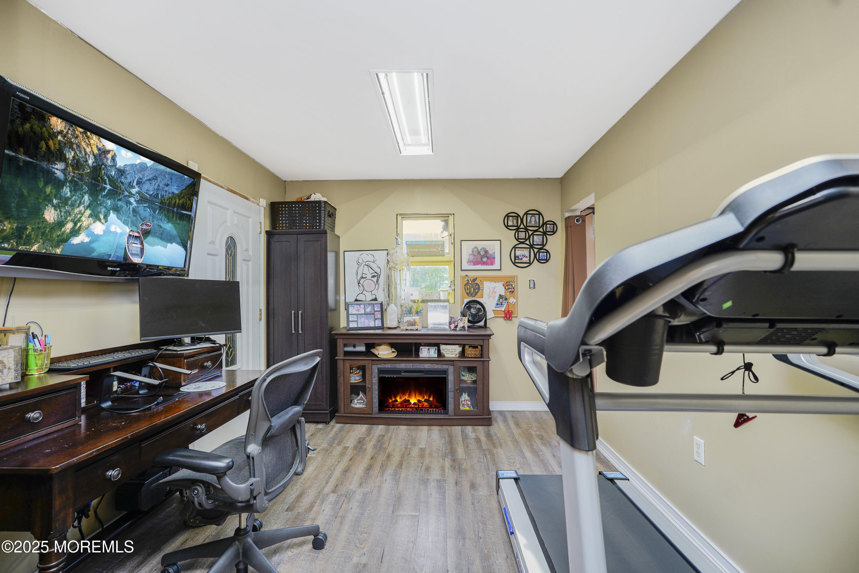 12 Lowell Road, Manalapan, New Jersey image 22