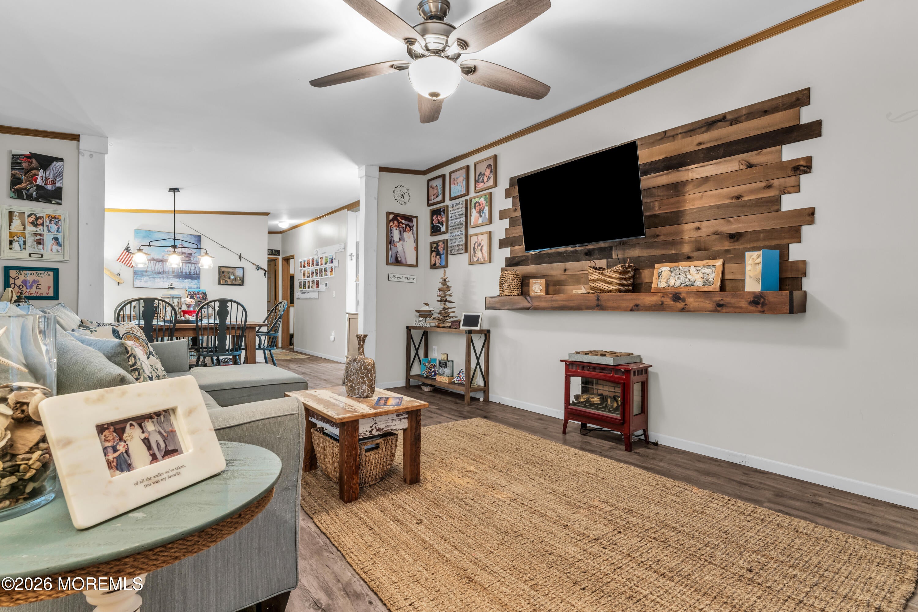 610 Walden Way