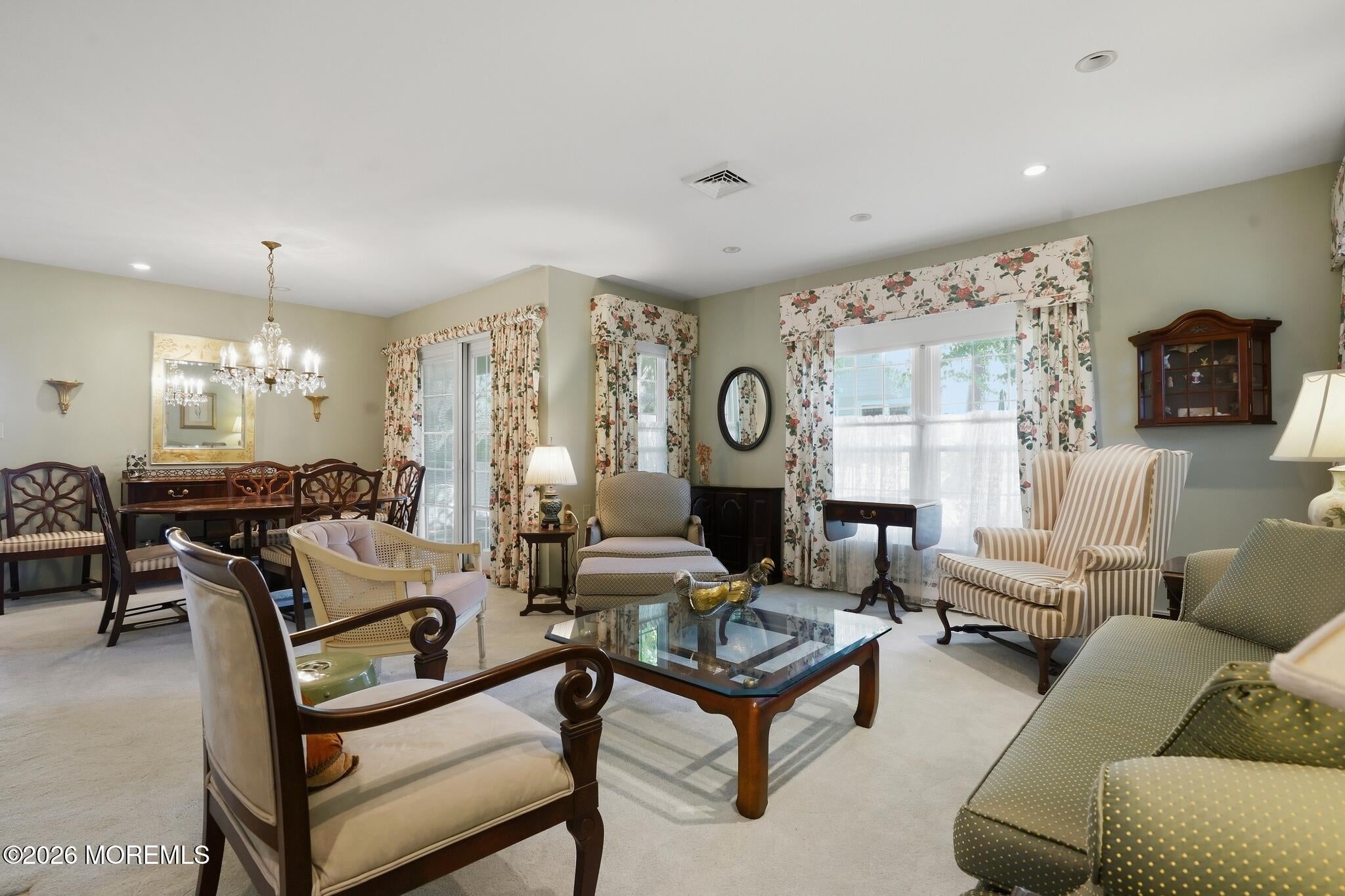 737A Chatham Lane