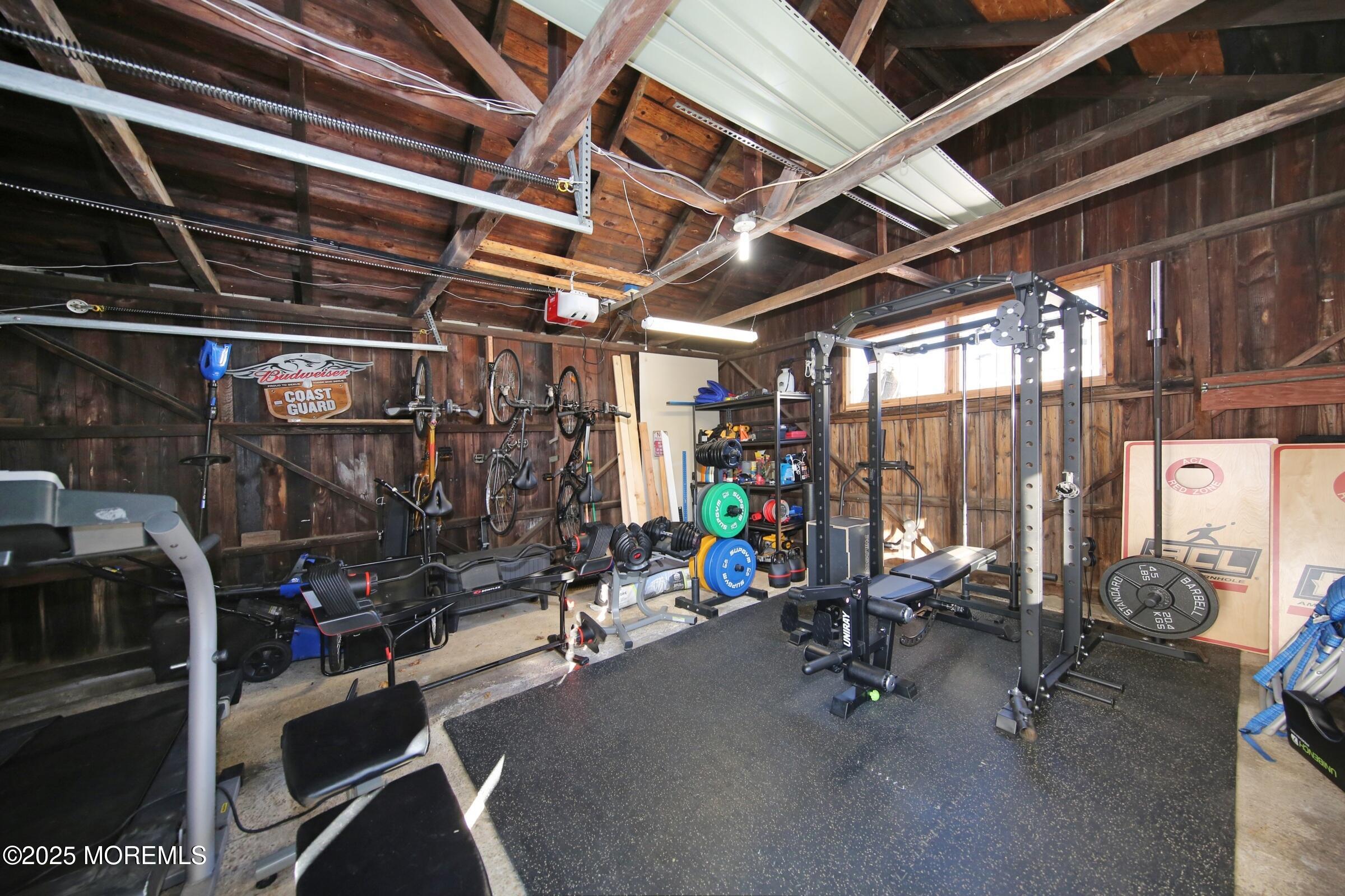 197 Church Street, Belford, New Jersey image 40