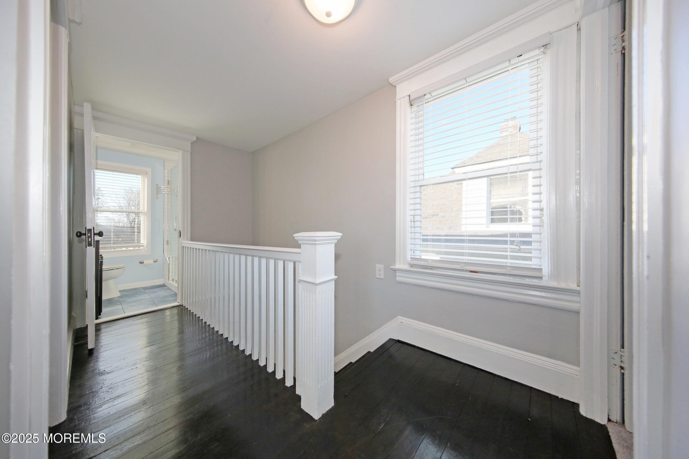 197 Church Street, Belford, New Jersey image 37