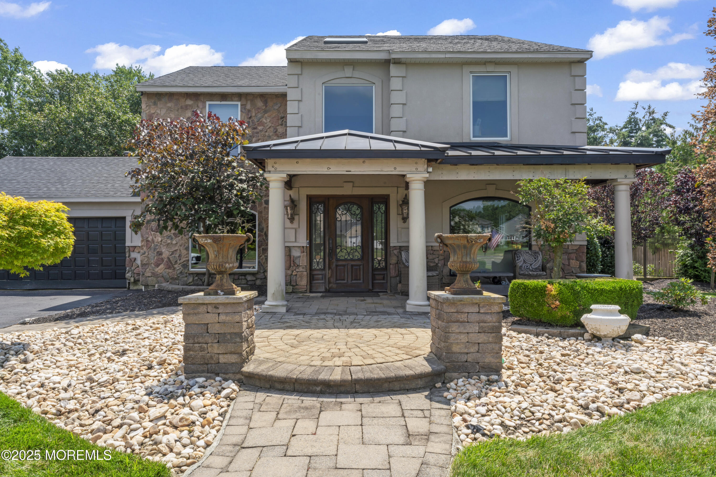 13 Greenfield Road