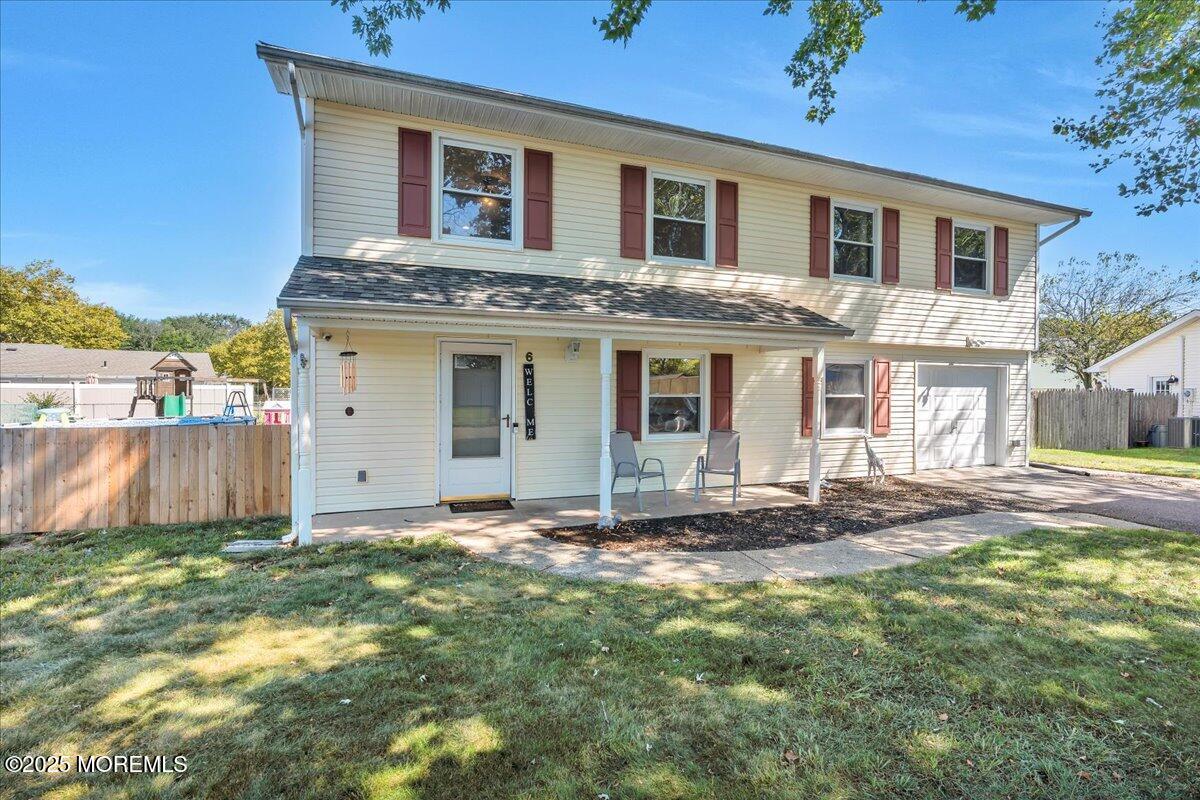 6 Reno Court