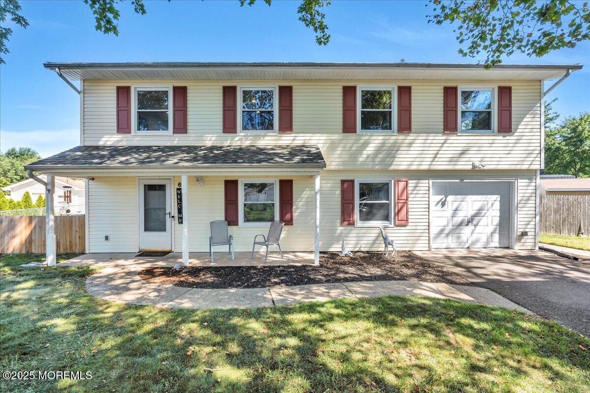 6 Reno Court