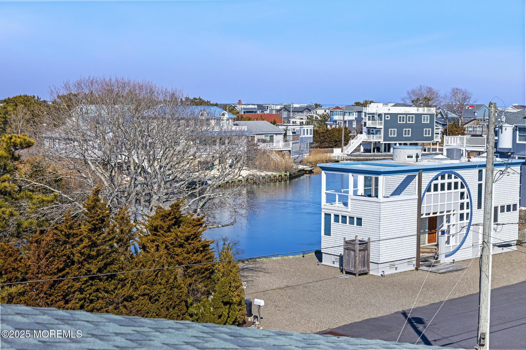 6501 Holly Avenue, Harvey Cedars, New Jersey image 1