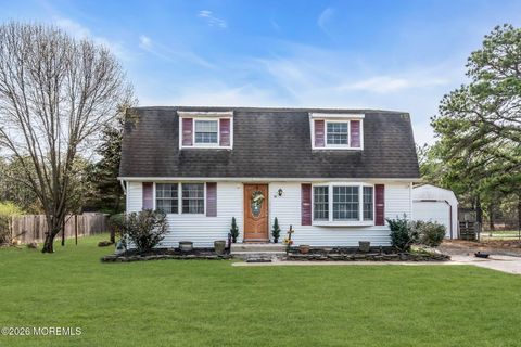 Homes For Sale - 46 Tecumseh Trail<br/> Browns Mills, NJ 08015