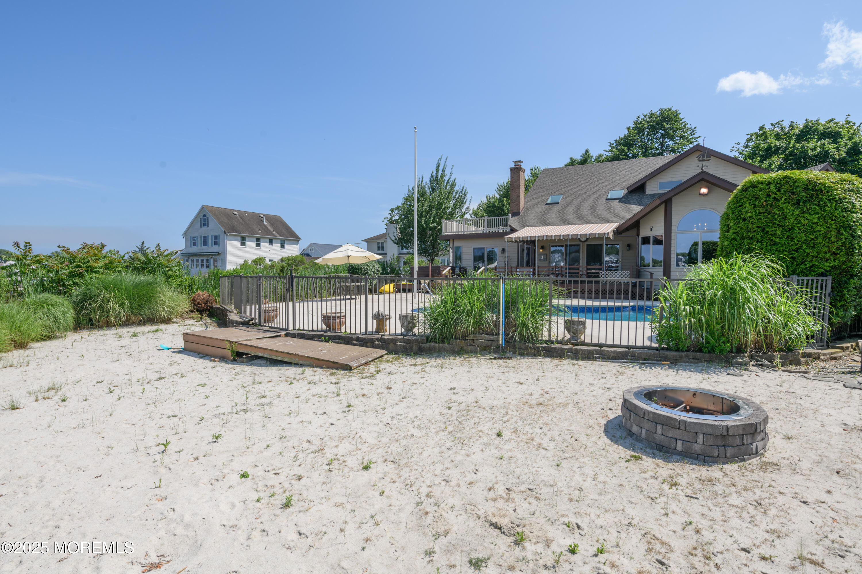 324 Magnolia Avenue