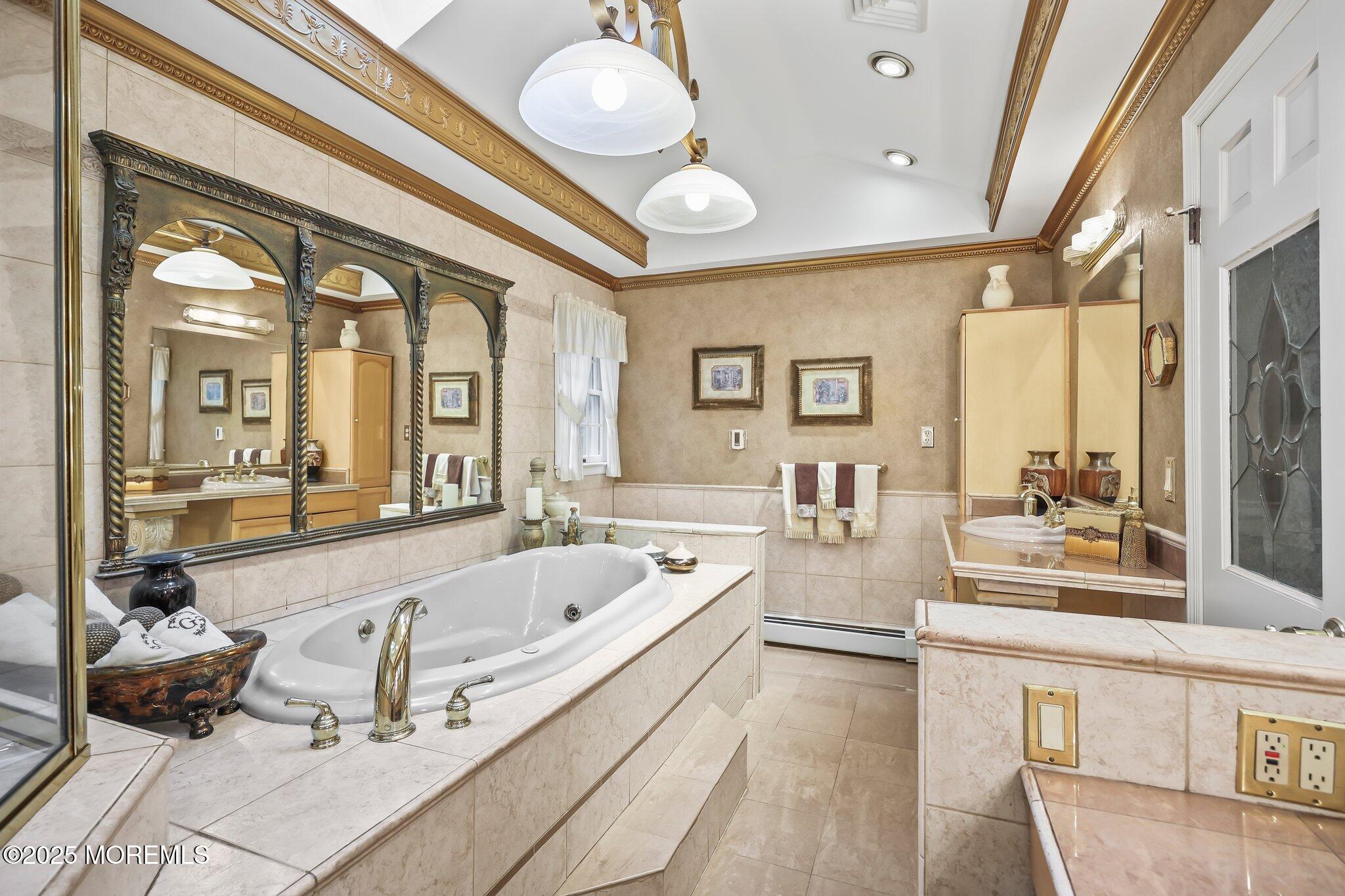 221 Lloyd Road, Aberdeen, New Jersey image 32