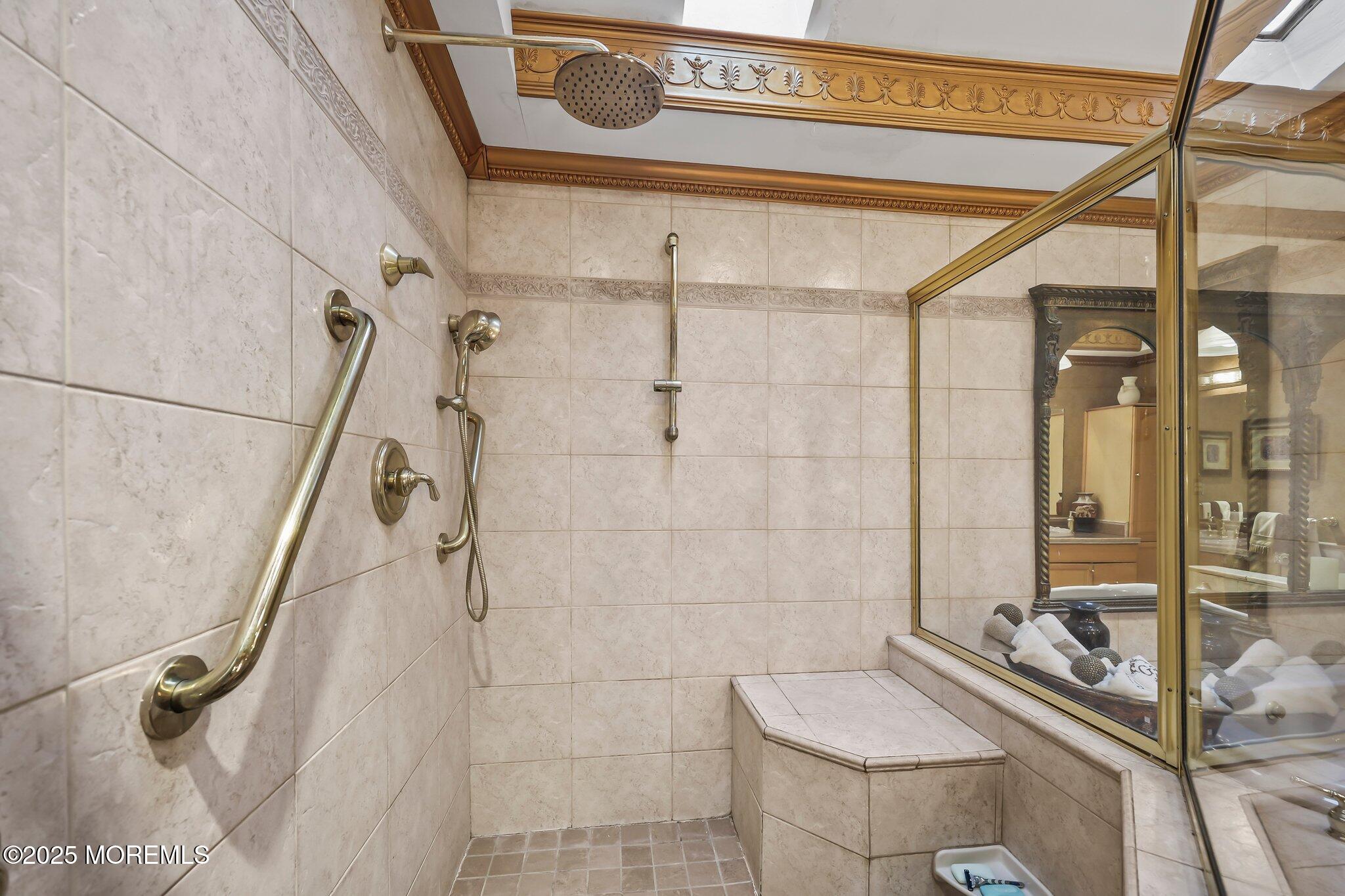 221 Lloyd Road, Aberdeen, New Jersey image 34