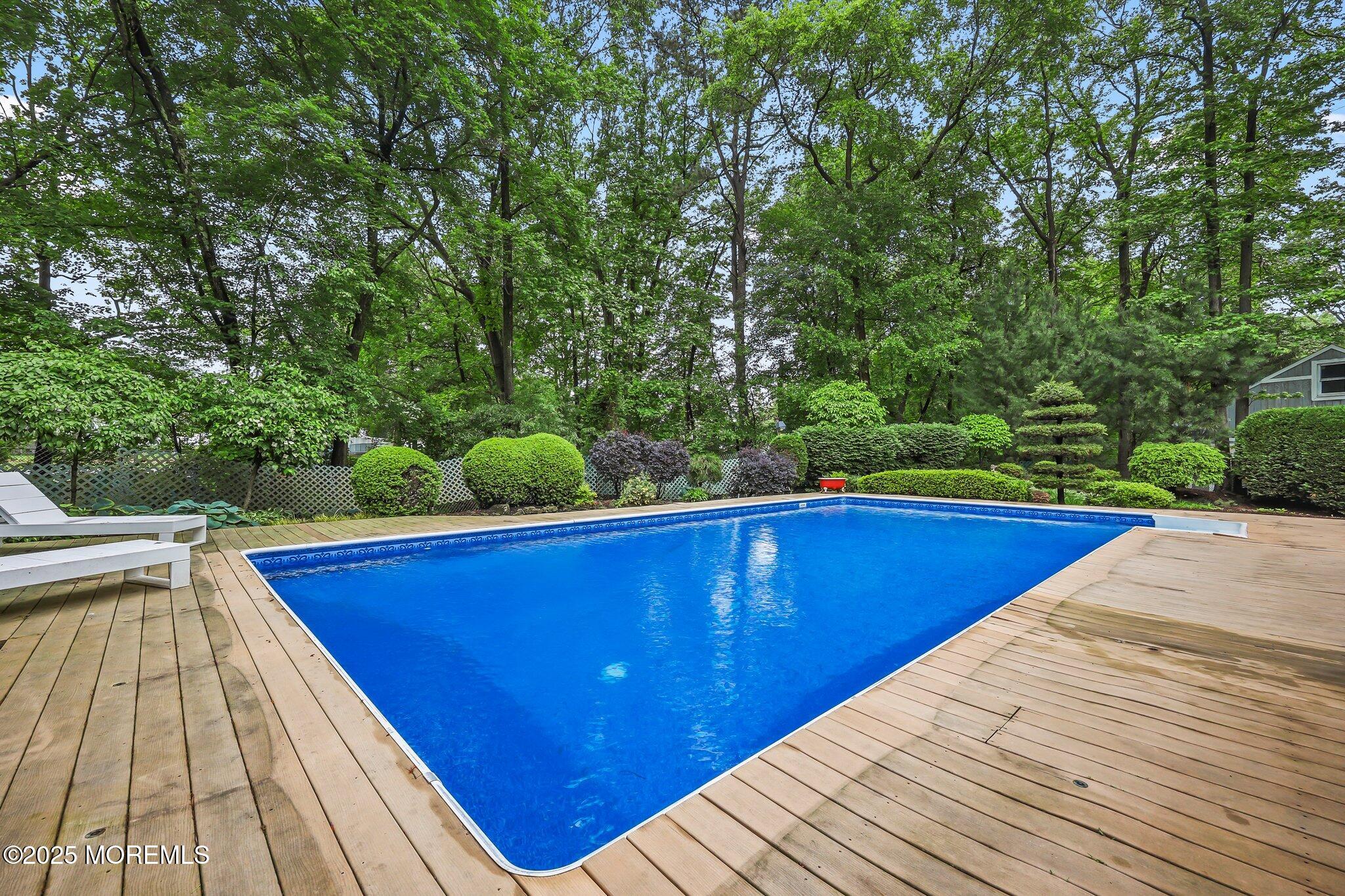 221 Lloyd Road, Aberdeen, New Jersey image 48
