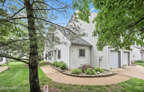 70 Lexington Circle Matawan NJ 07747