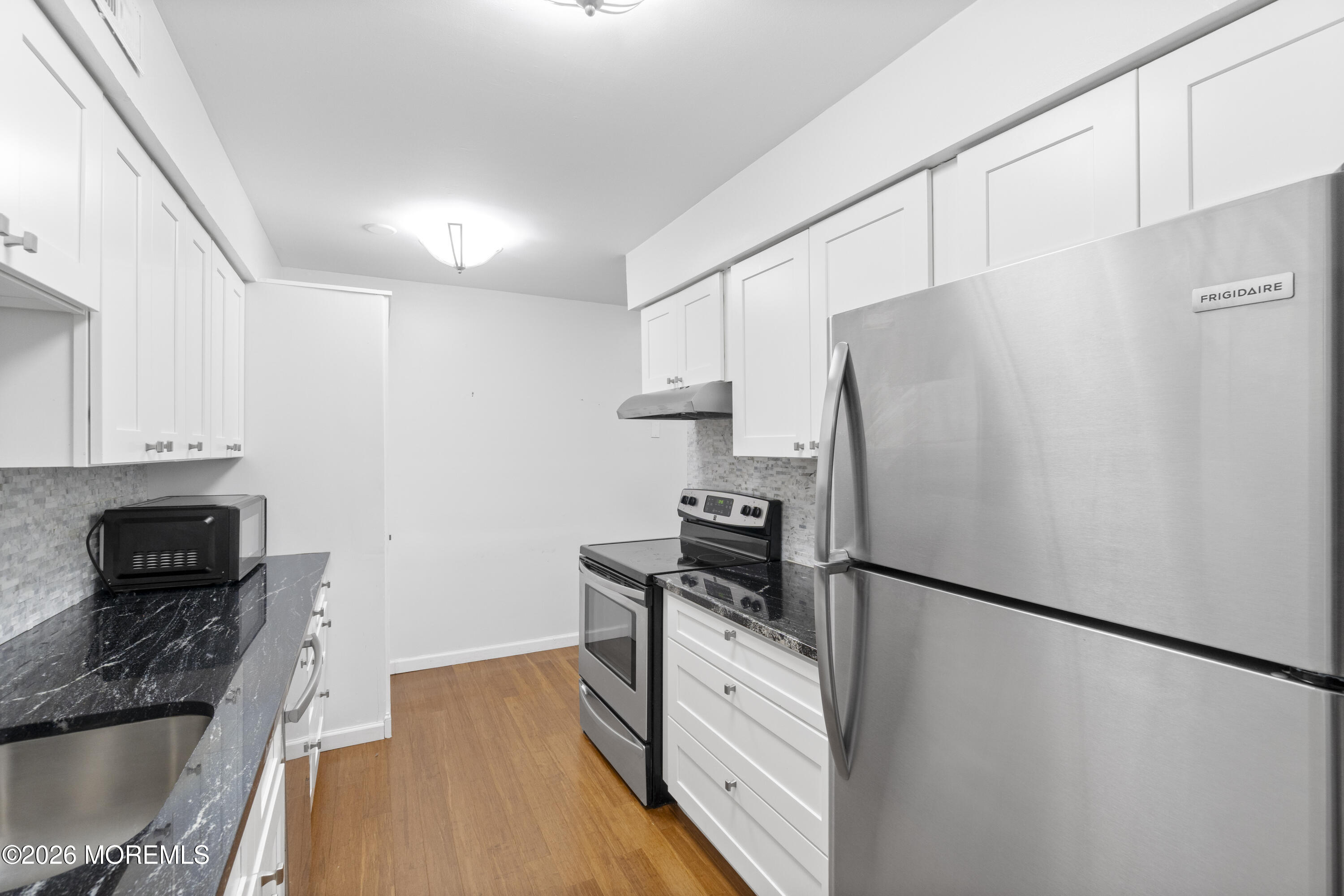 200 Portland Road D12